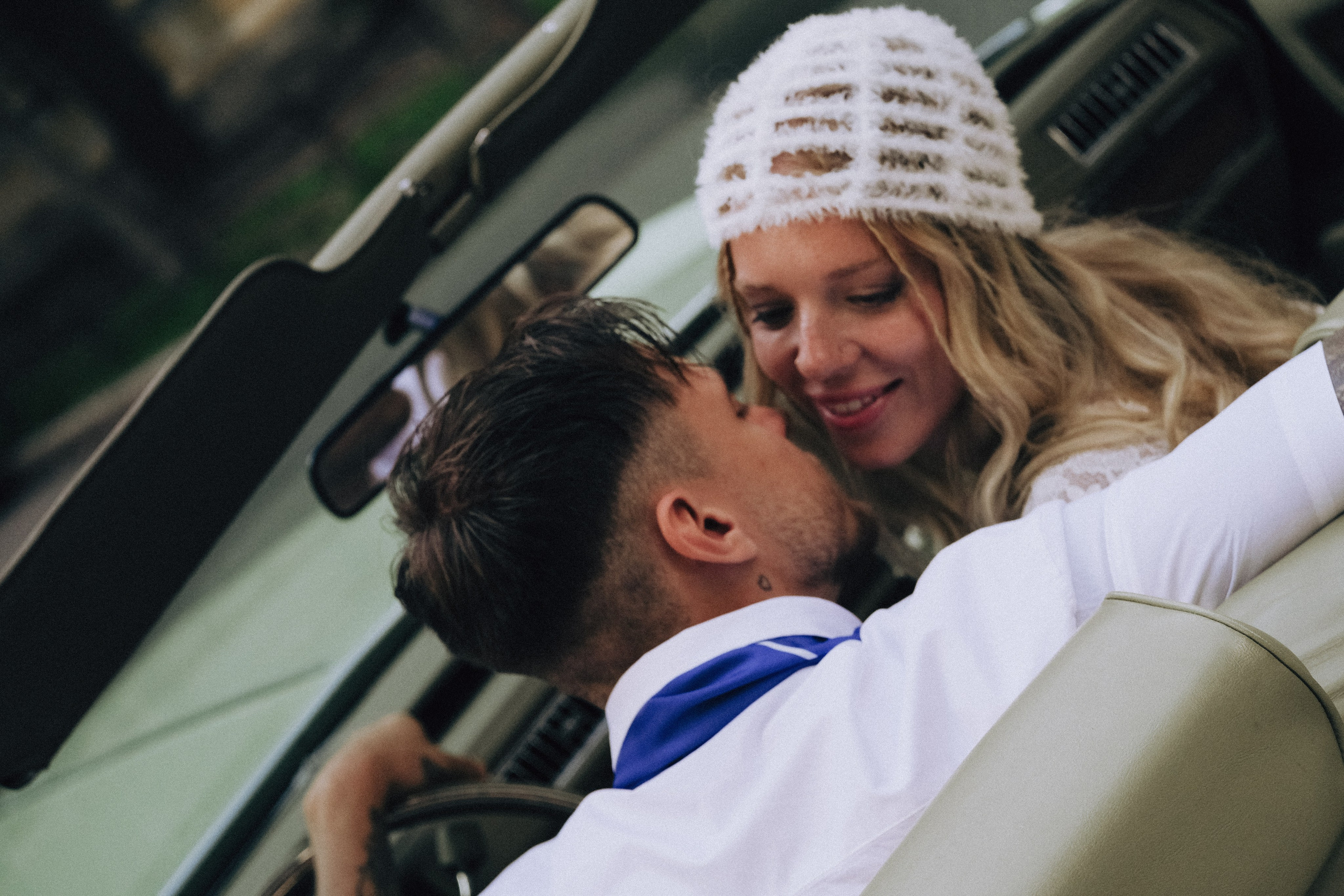 СВАДЕБНАЯ СЬЕМКА С КАБРИОЛЕТОМ В САНТК-ПЕТЕРБУРГЕ НА ПЕТРОГРАДКЕ В ОТЕЛЕ ПАНОРАМИКА. Профессиональный фотограф, Санкт-Петербург — Виктория Богомолова