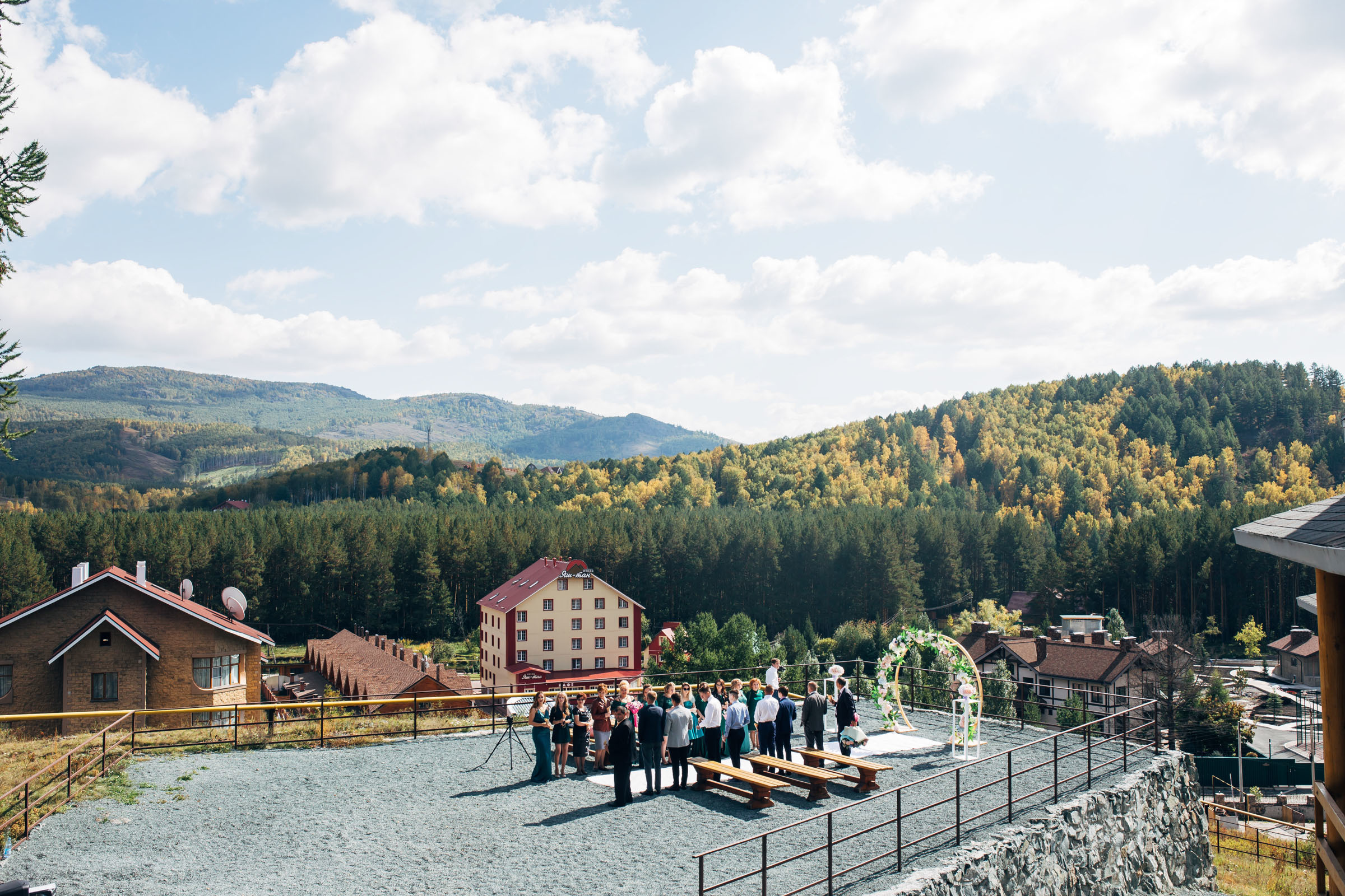 Выездная регистрация в Абзаково