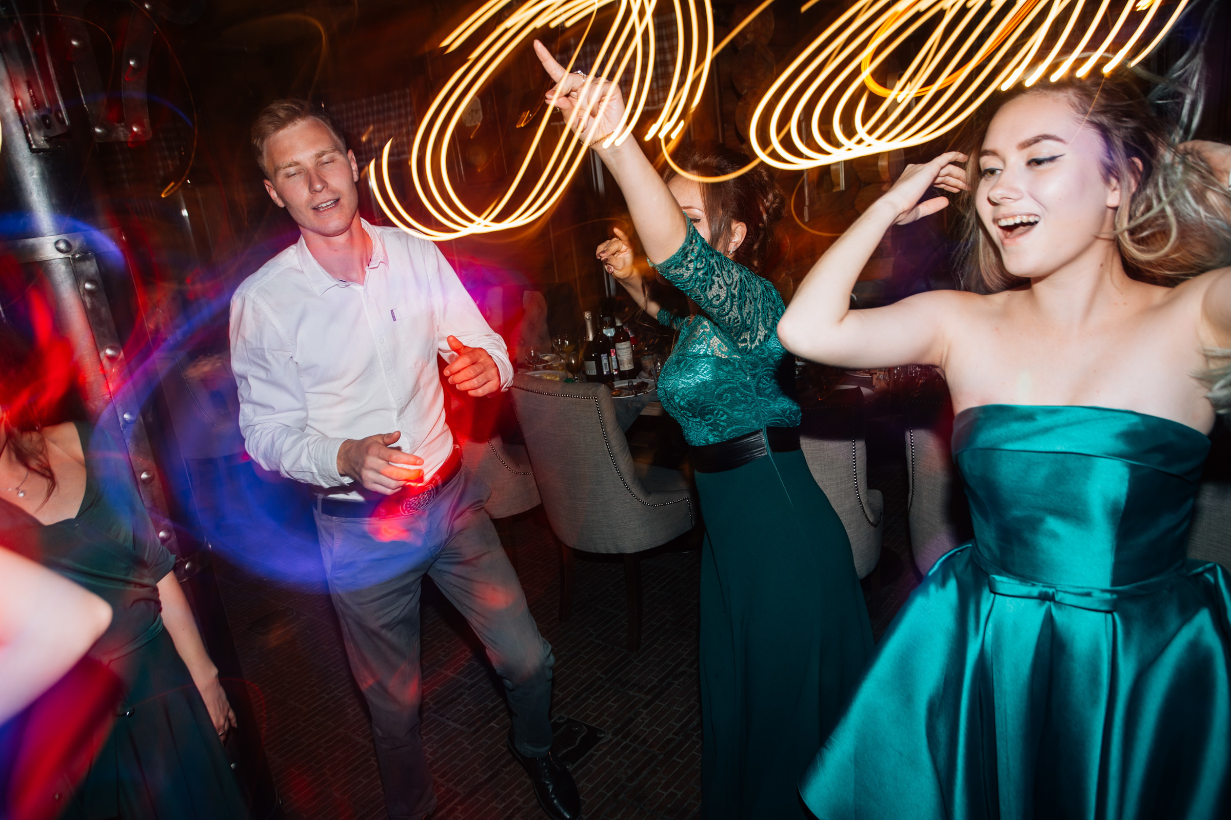 Свадебный фотограф Магнитогорск. Свадебный фотограф в Магнитогорске и Челябинске Владислав Долгий