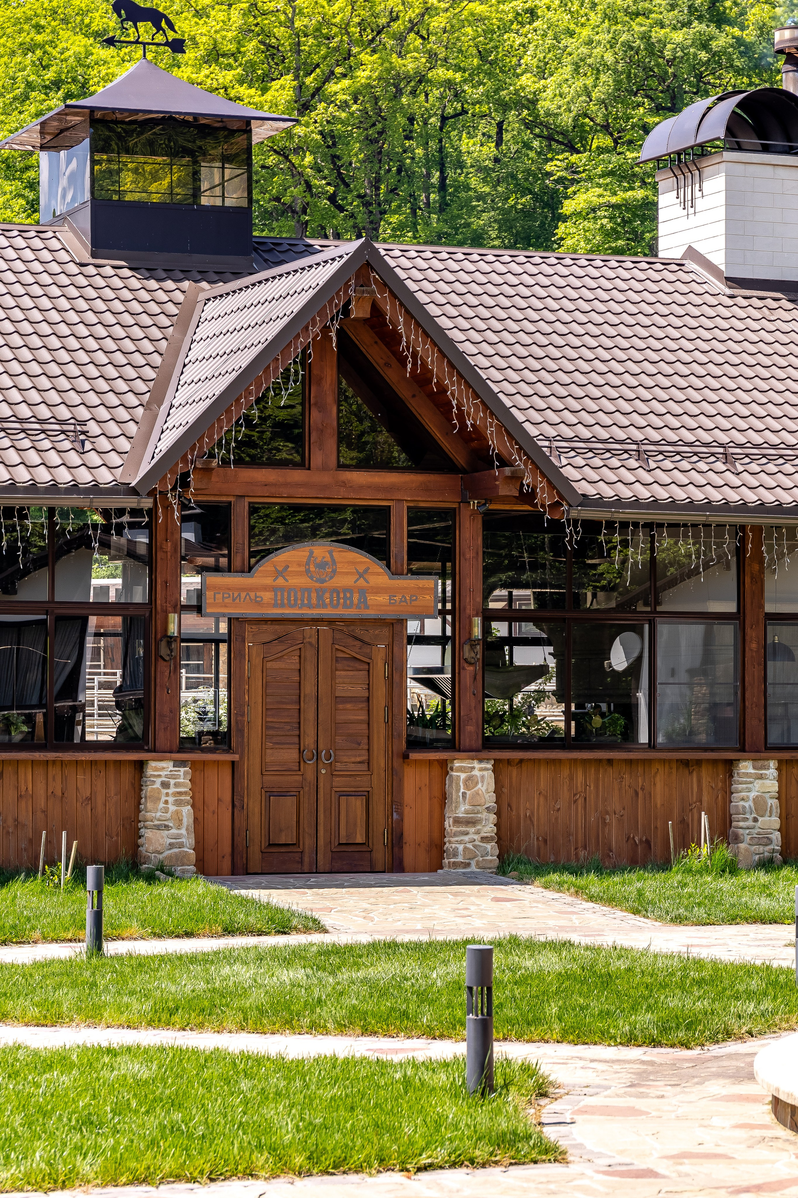 Парк-отель «Орлиное гнездо». Бар «Подкова». п. Горячий Ключ. Интерьерный фотограф в Краснодарском крае Светлана Шурлова