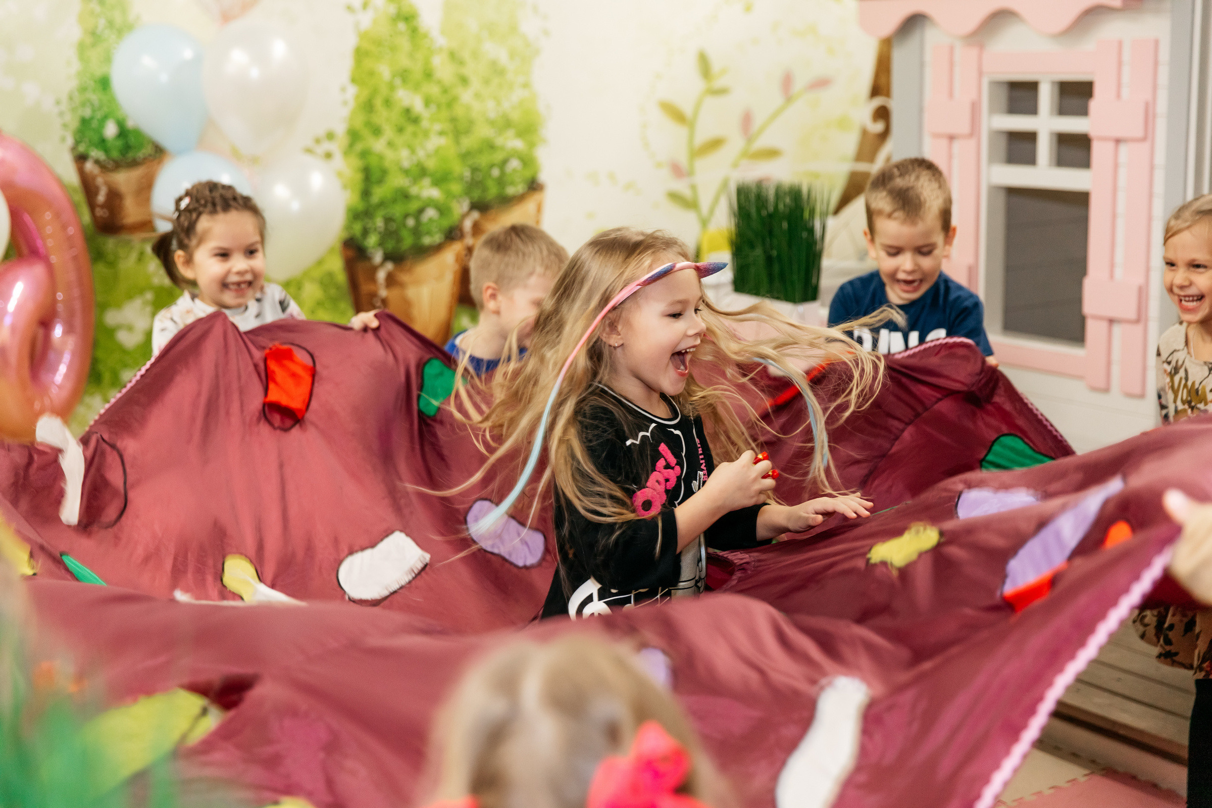 Ульяне 5 лет (детское кафе). Татьяна Чернышова свадебный фотограф Москва