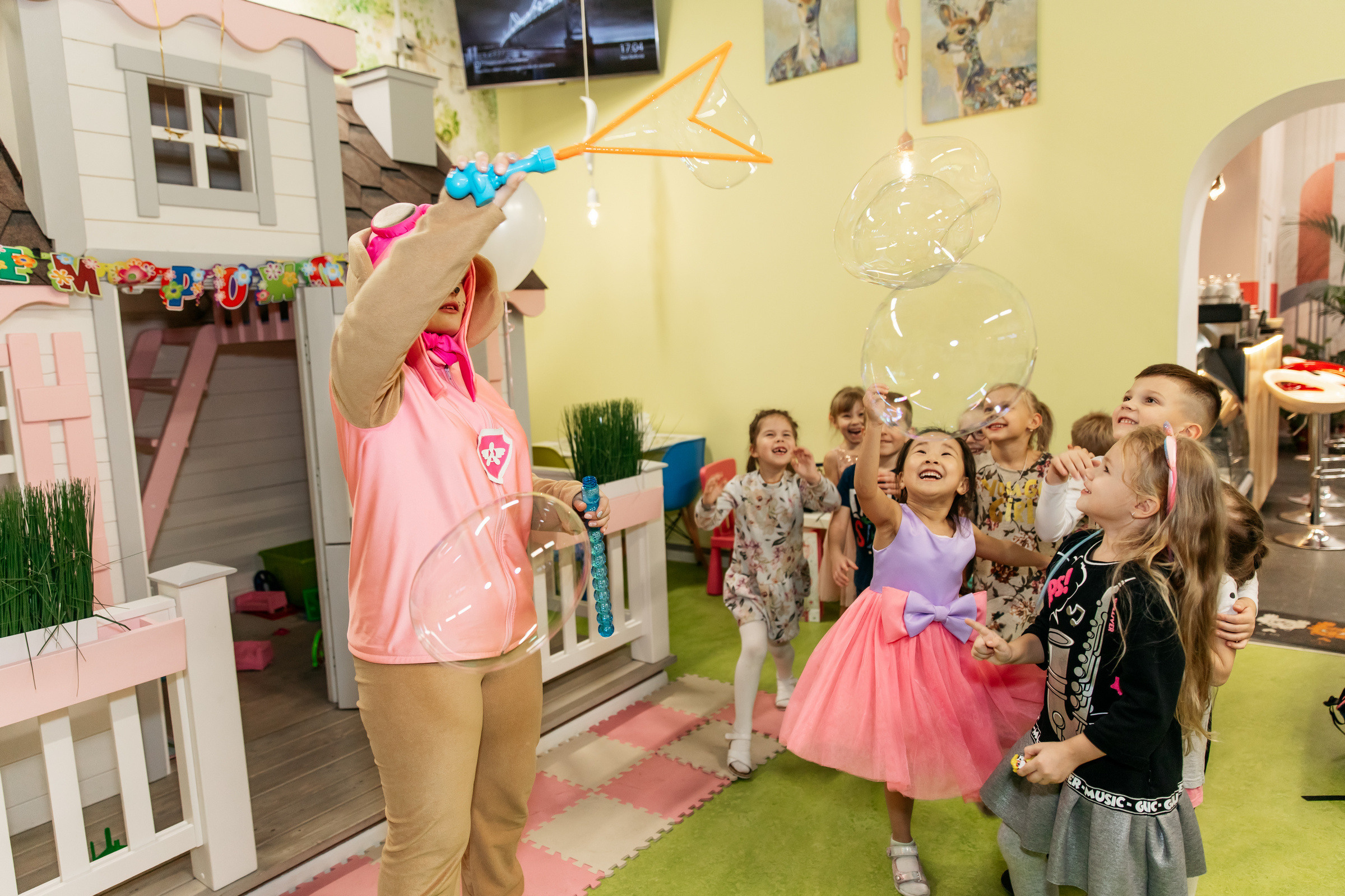 Ульяне 5 лет (детское кафе). Татьяна Чернышова свадебный фотограф Москва