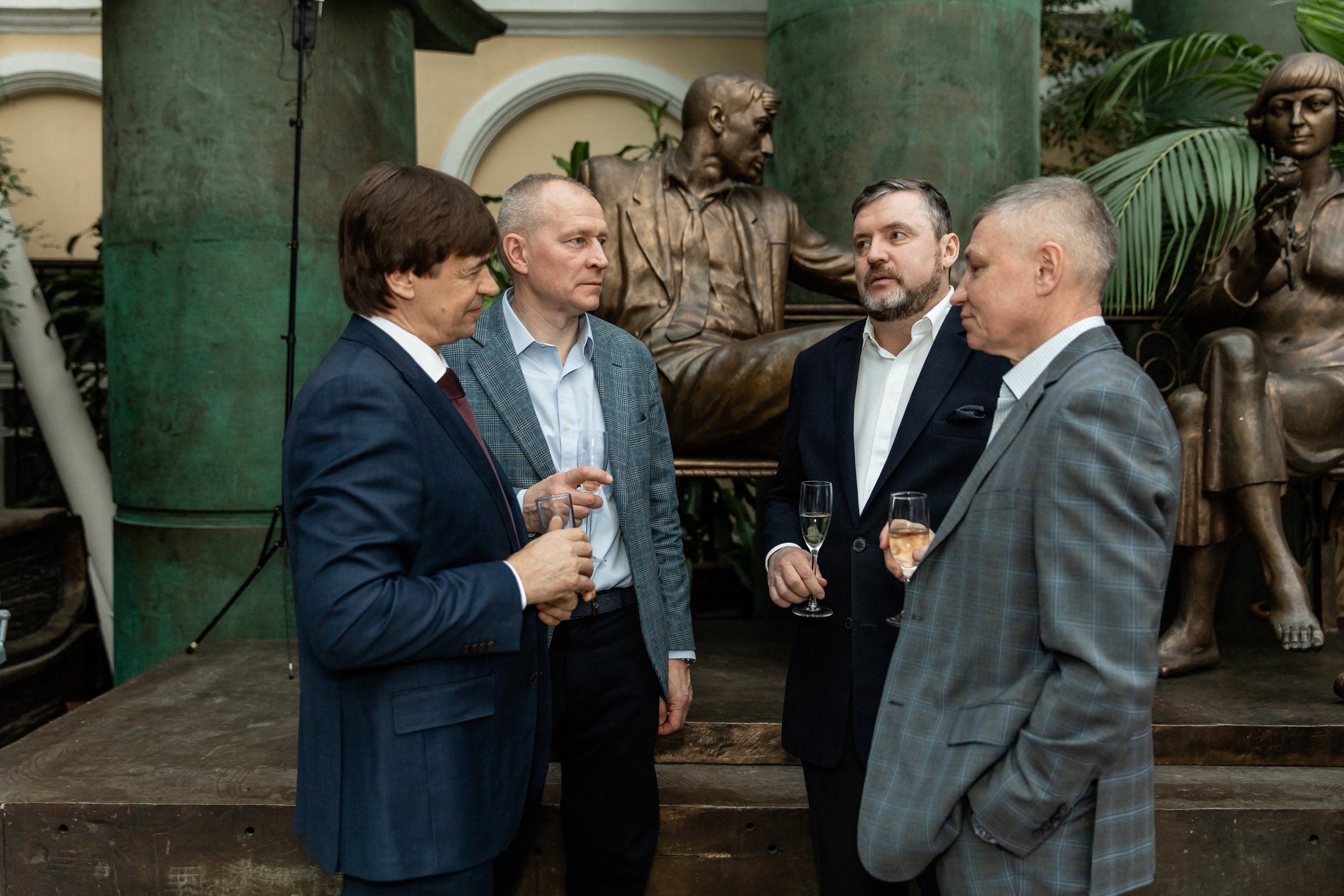 Юбилей 50 лет (Галерея искусств Зураба Церетели). Татьяна Чернышова свадебный фотограф Москва