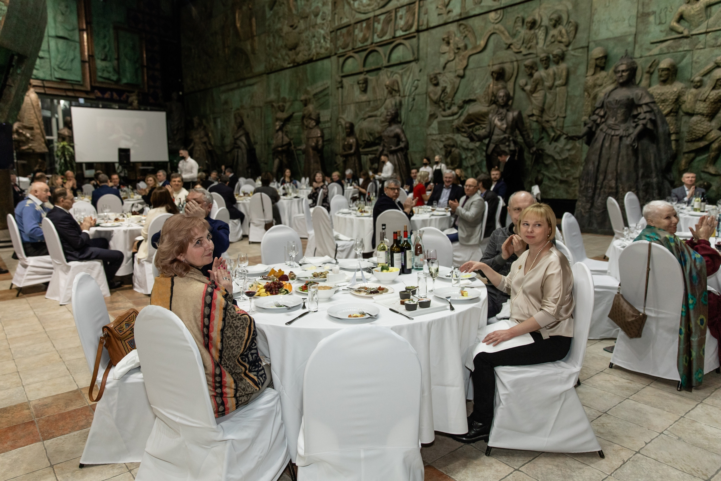 Юбилей 50 лет (Галерея искусств Зураба Церетели). Татьяна Чернышова свадебный фотограф Москва