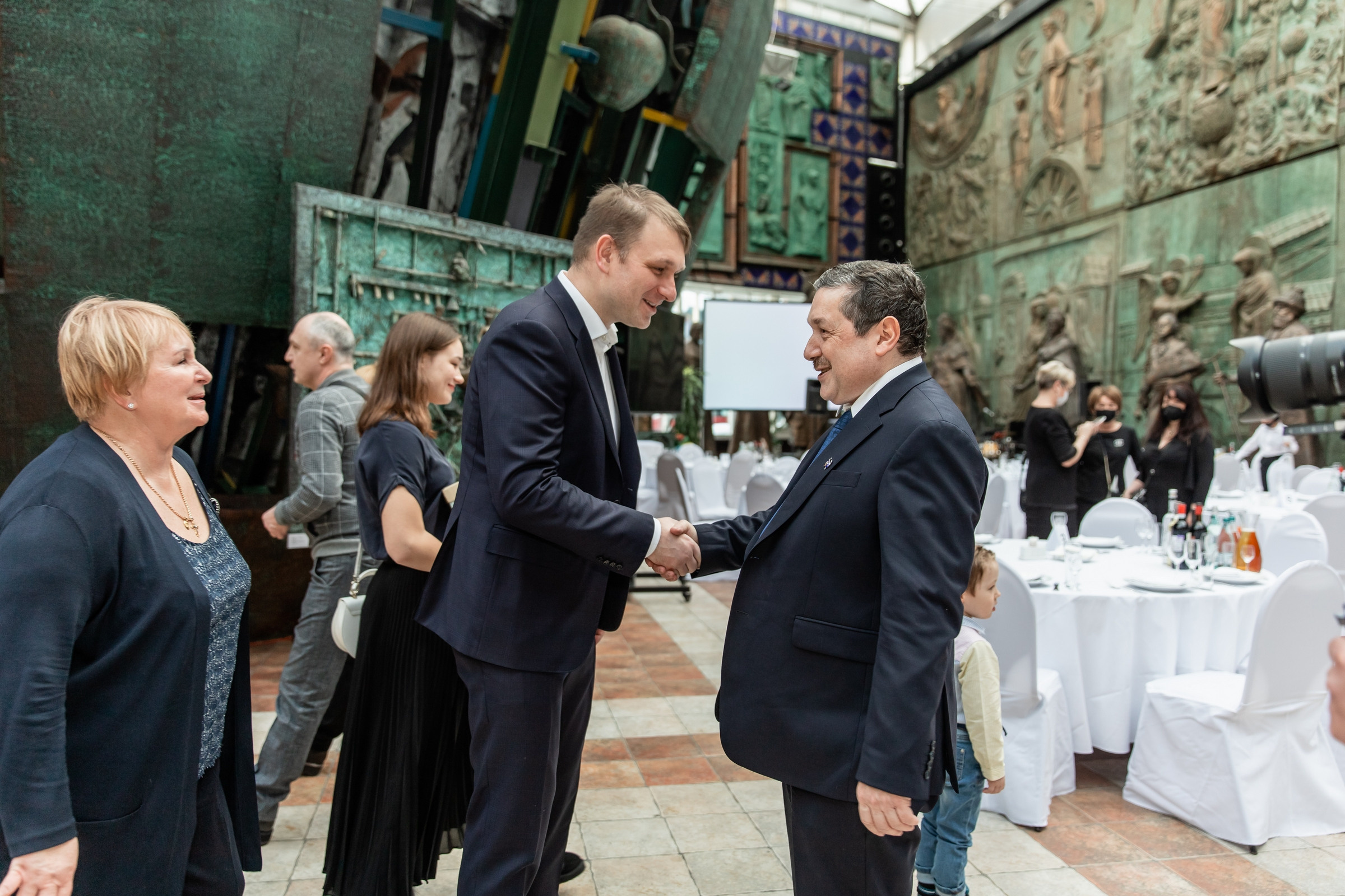 Юбилей 50 лет (Галерея искусств Зураба Церетели). Татьяна Чернышова свадебный фотограф Москва