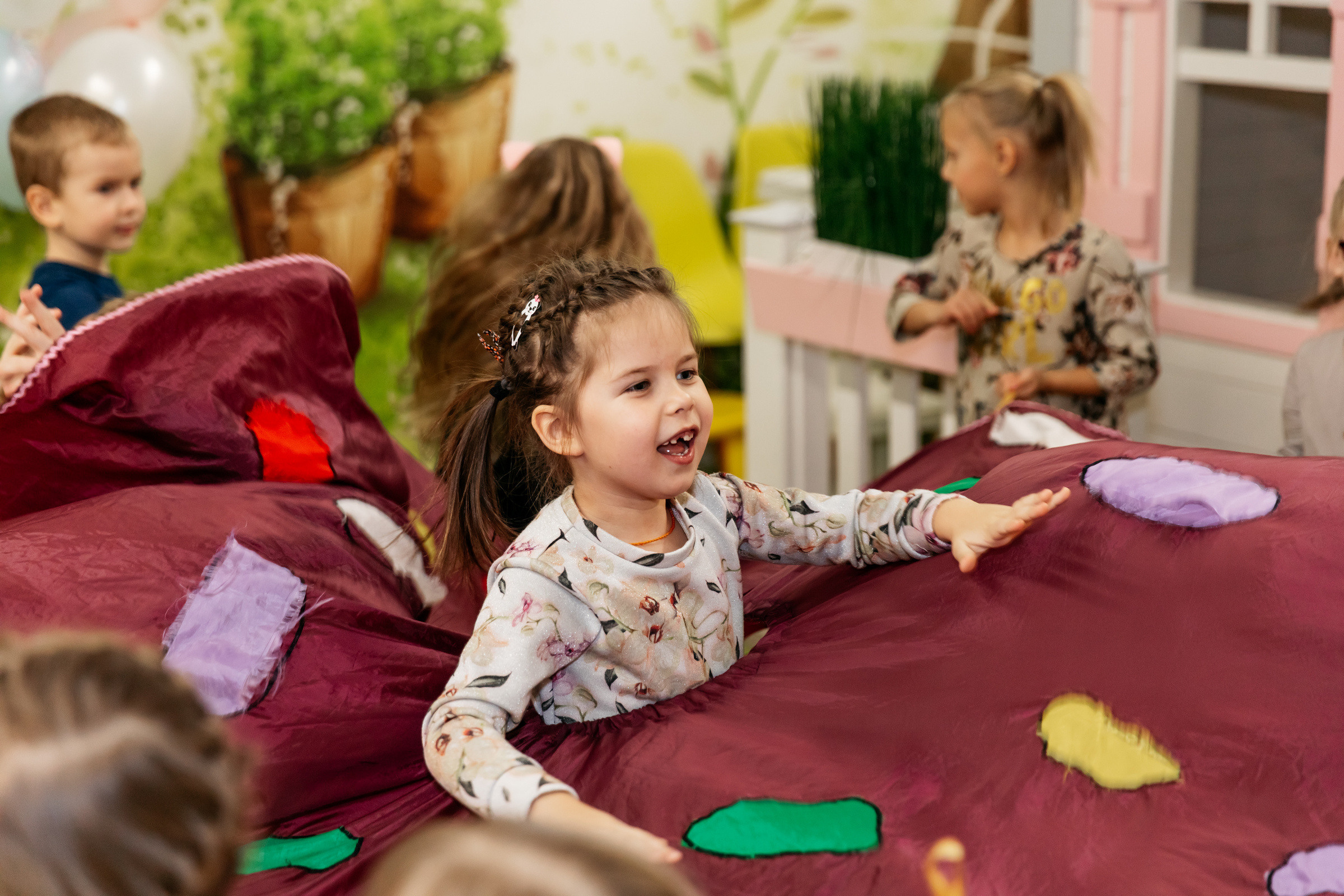 Ульяне 5 лет (детское кафе). Татьяна Чернышова свадебный фотограф Москва