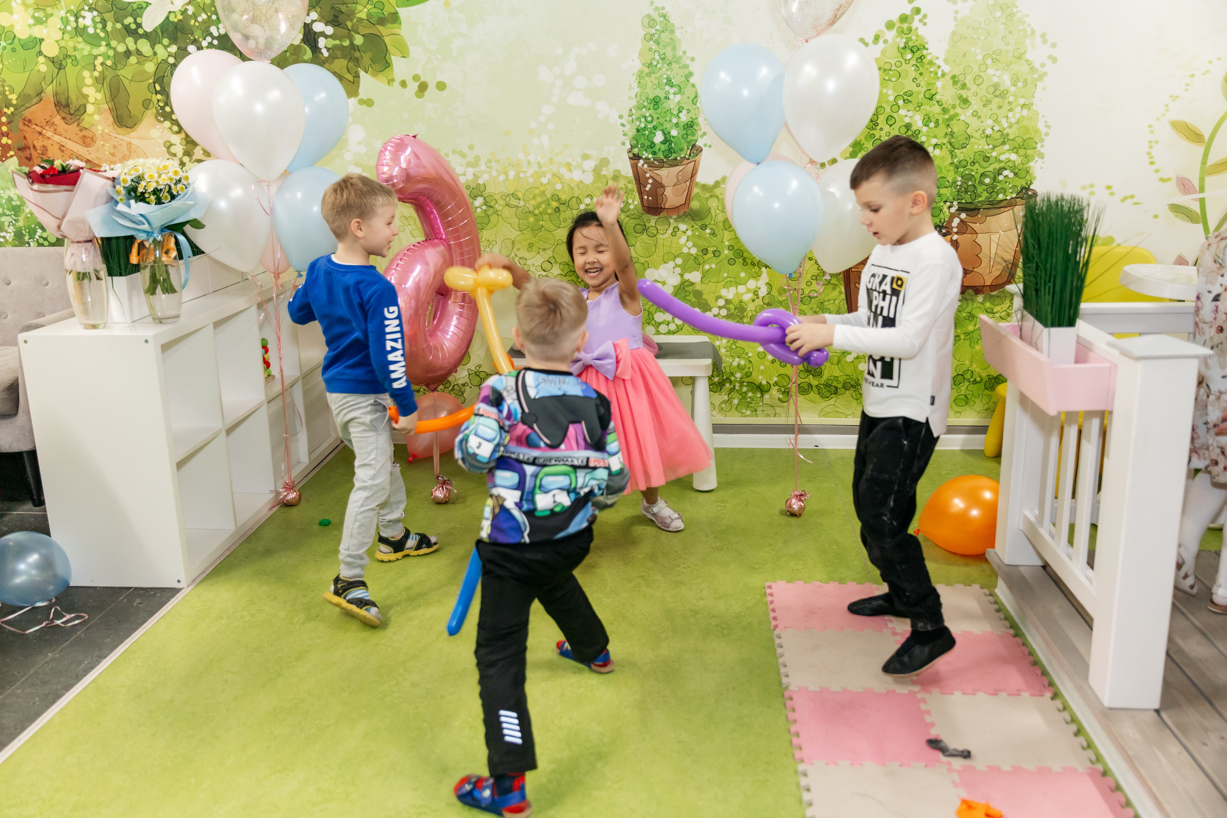 Ульяне 5 лет (детское кафе). Татьяна Чернышова свадебный фотограф Москва