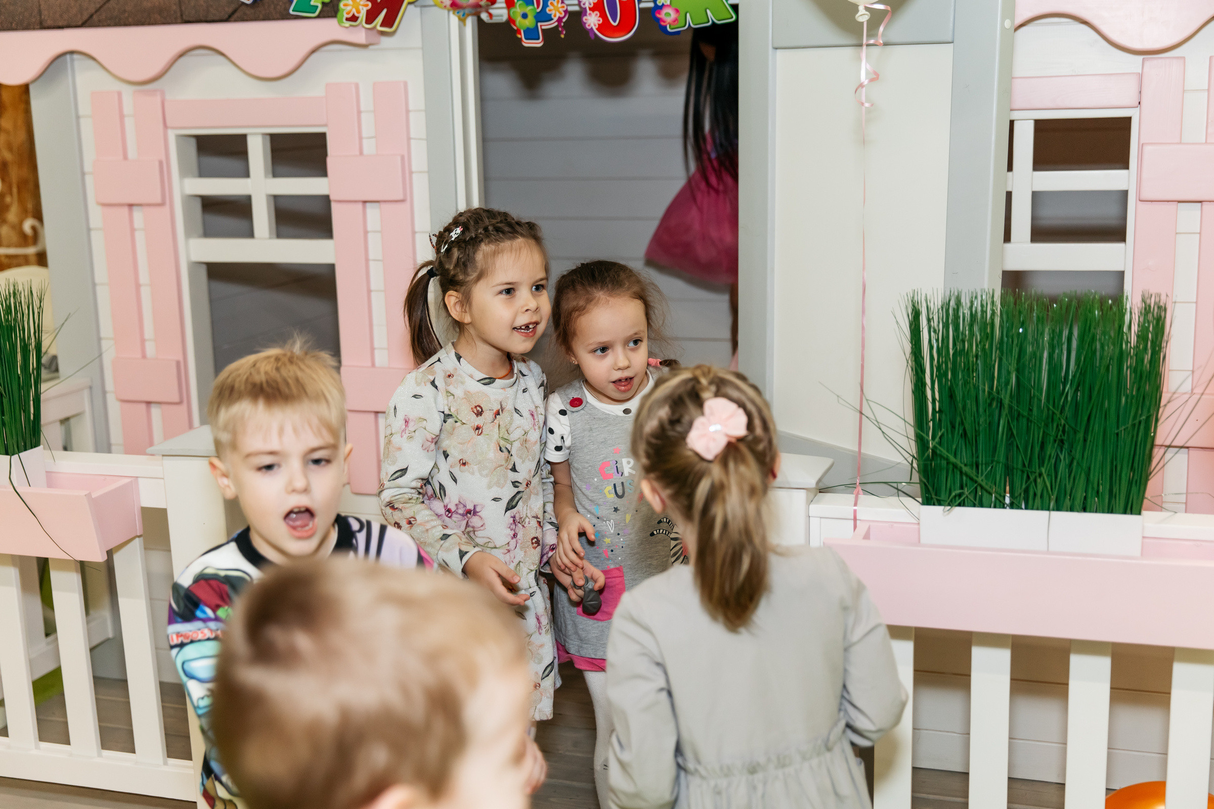 Ульяне 5 лет (детское кафе). Татьяна Чернышова свадебный фотограф Москва