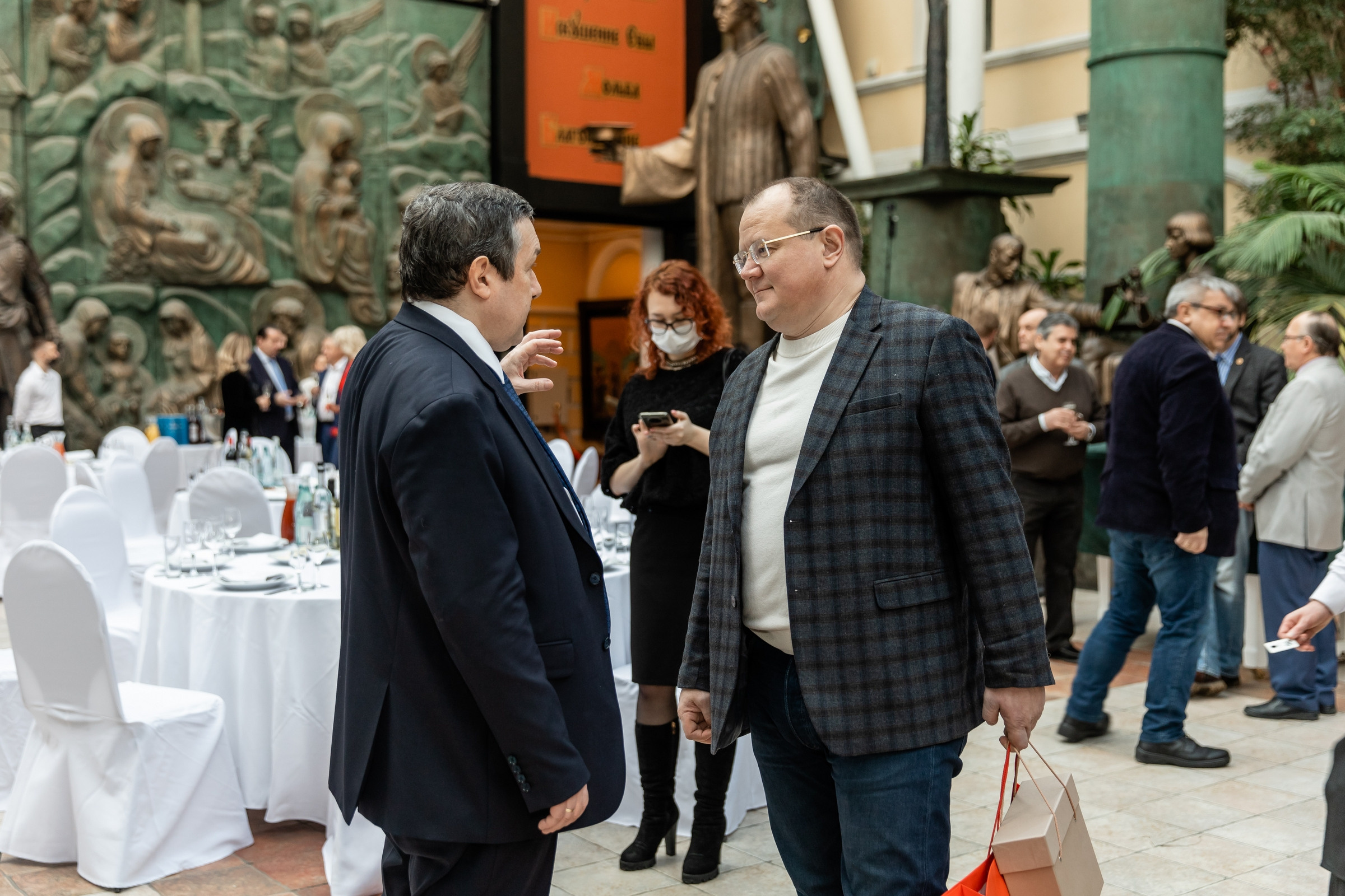 Юбилей 50 лет (Галерея искусств Зураба Церетели). Татьяна Чернышова свадебный фотограф Москва