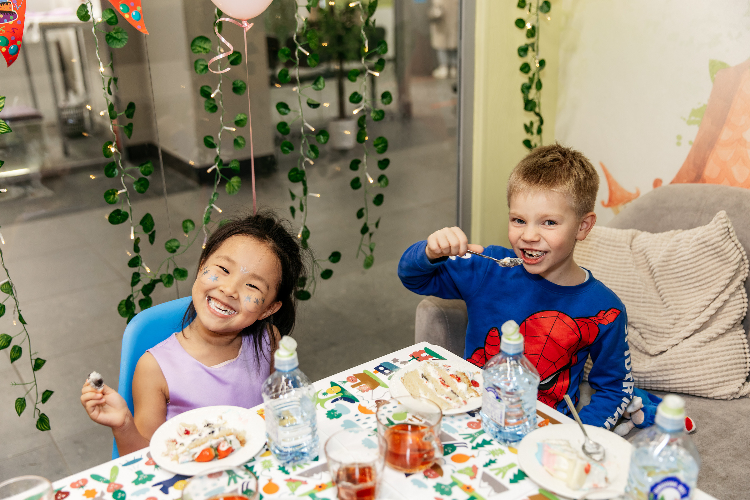 Ульяне 5 лет (детское кафе). Татьяна Чернышова свадебный фотограф Москва