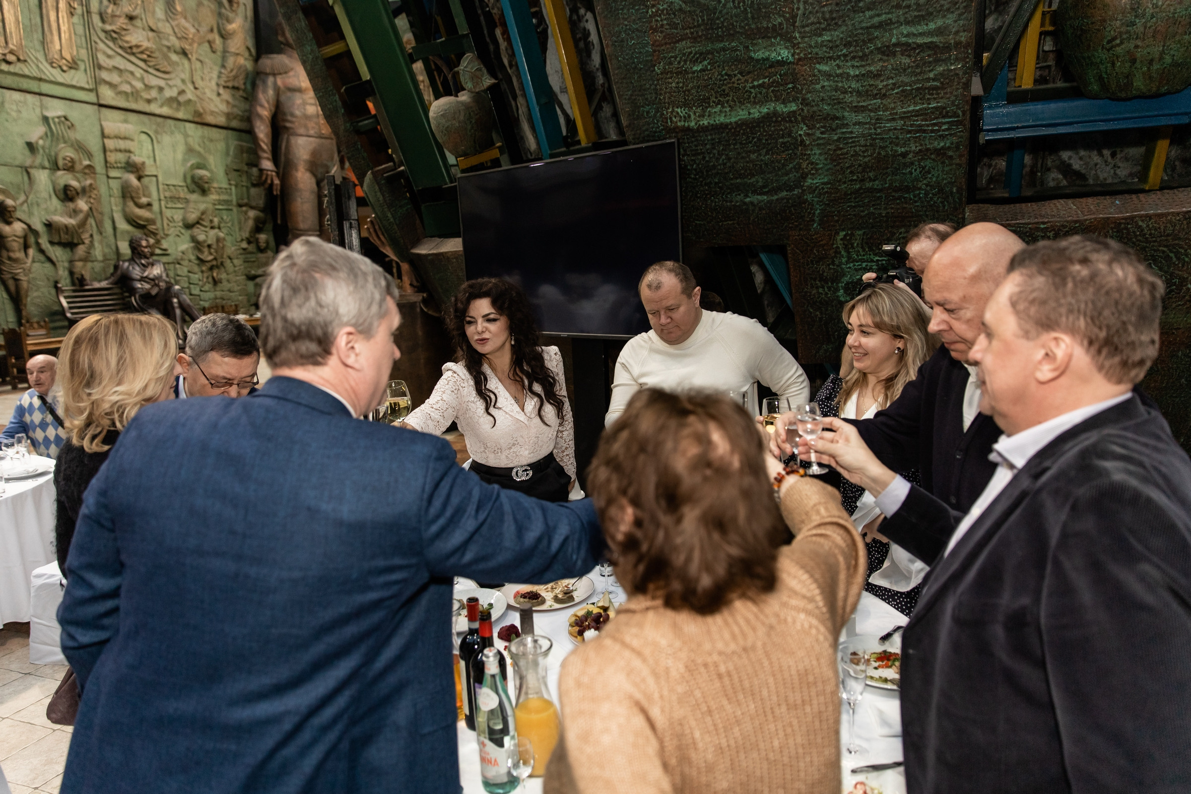 Юбилей 50 лет (Галерея искусств Зураба Церетели). Татьяна Чернышова свадебный фотограф Москва