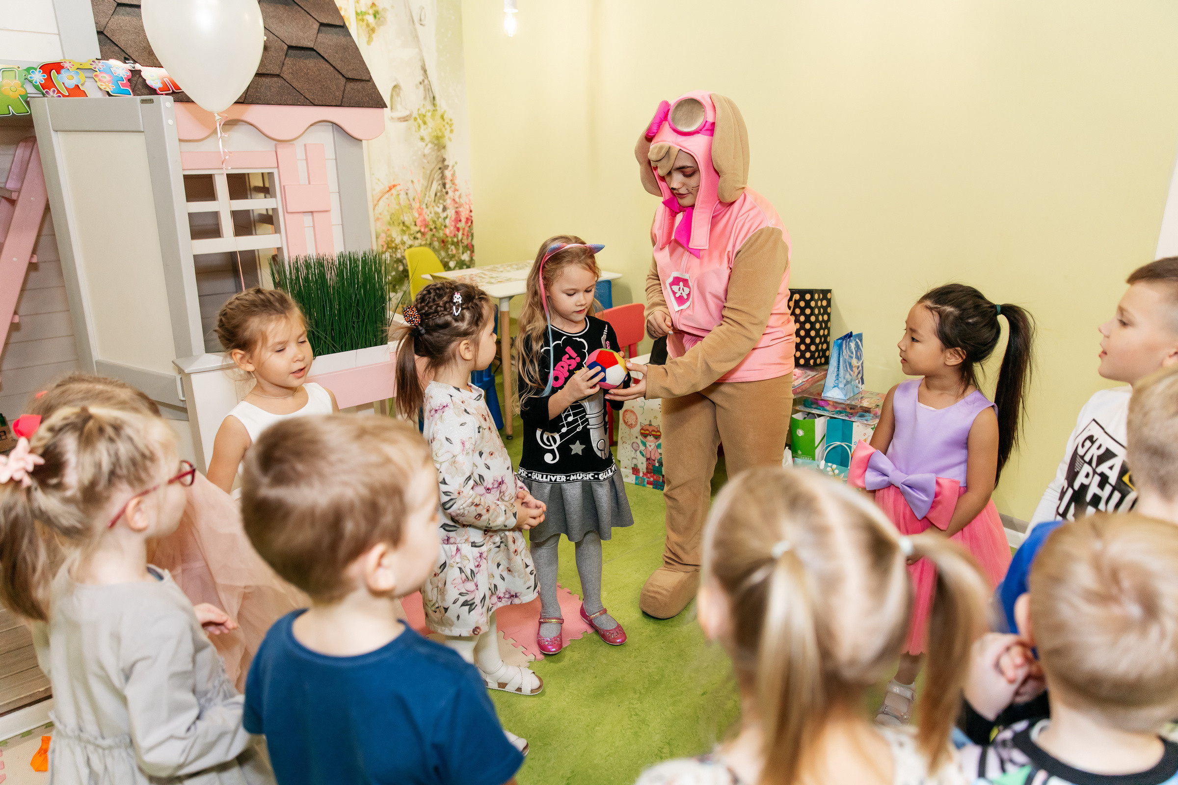 Ульяне 5 лет (детское кафе). Татьяна Чернышова свадебный фотограф Москва