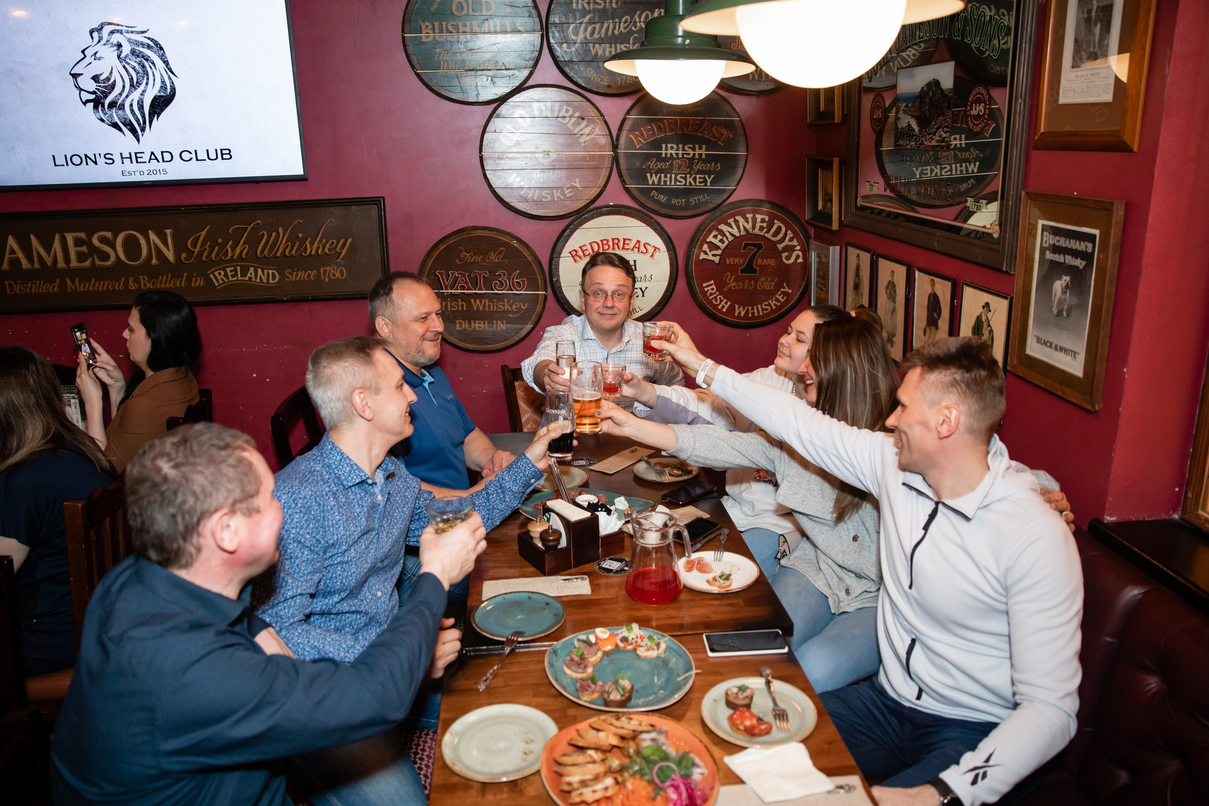 Юбилей 50 лет (Lion's Head Pub). Татьяна Чернышова свадебный фотограф Москва
