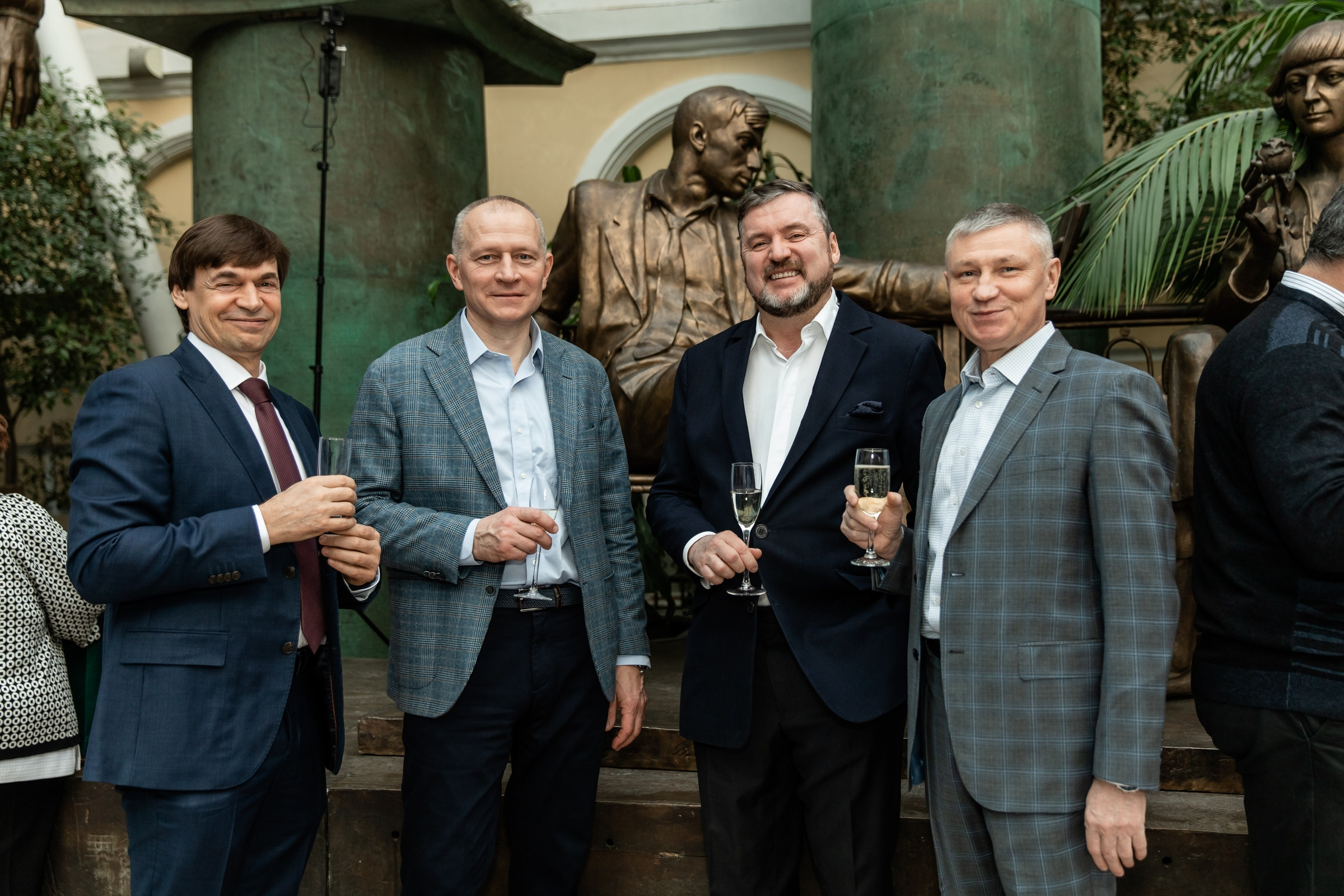 Юбилей 50 лет (Галерея искусств Зураба Церетели). Татьяна Чернышова свадебный фотограф Москва