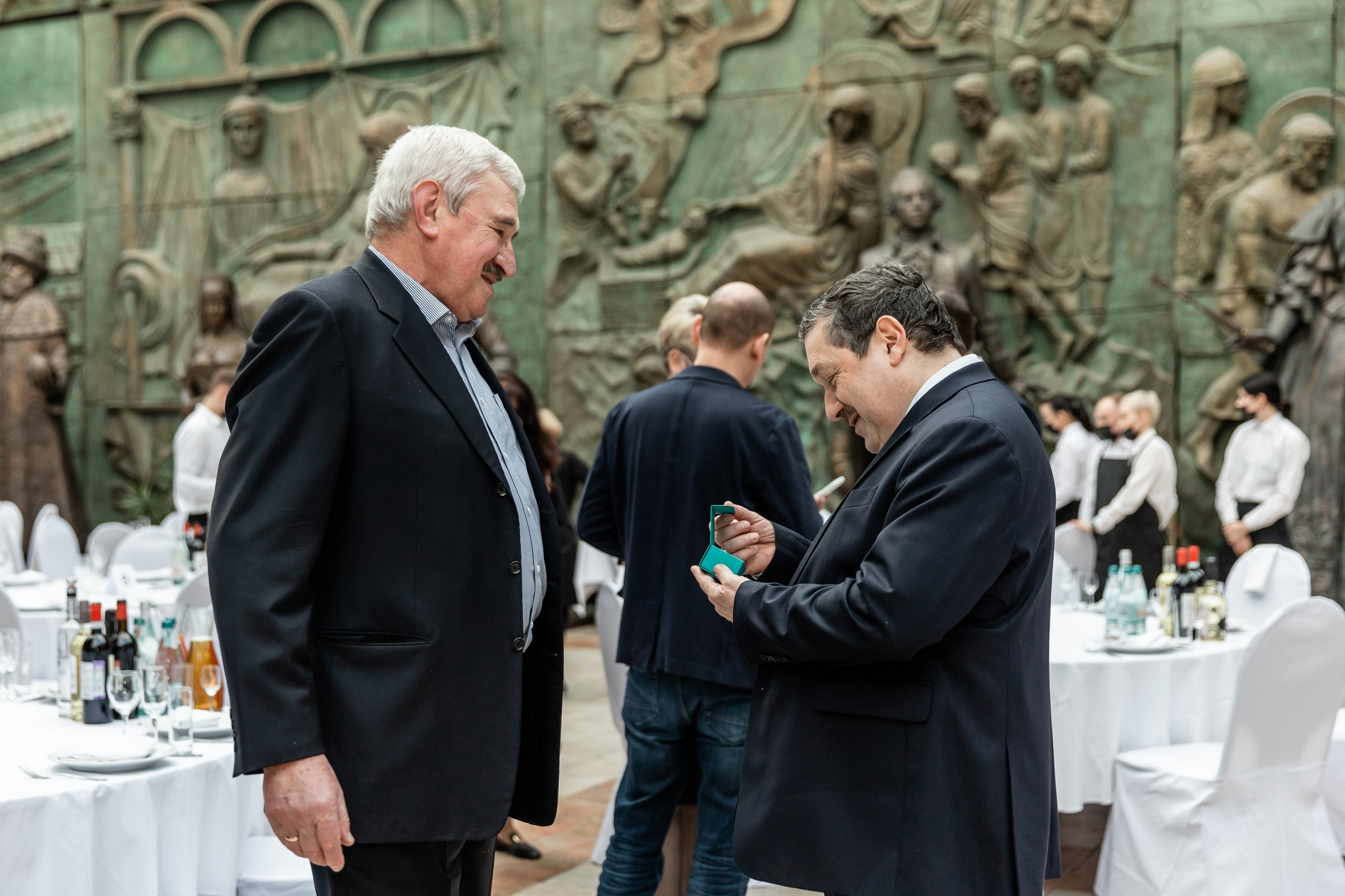 Юбилей 50 лет (Галерея искусств Зураба Церетели). Татьяна Чернышова свадебный фотограф Москва