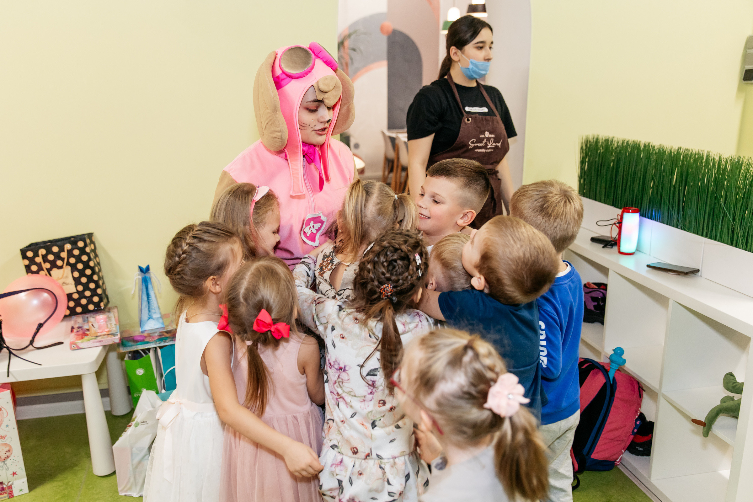 Ульяне 5 лет (детское кафе). Татьяна Чернышова свадебный фотограф Москва