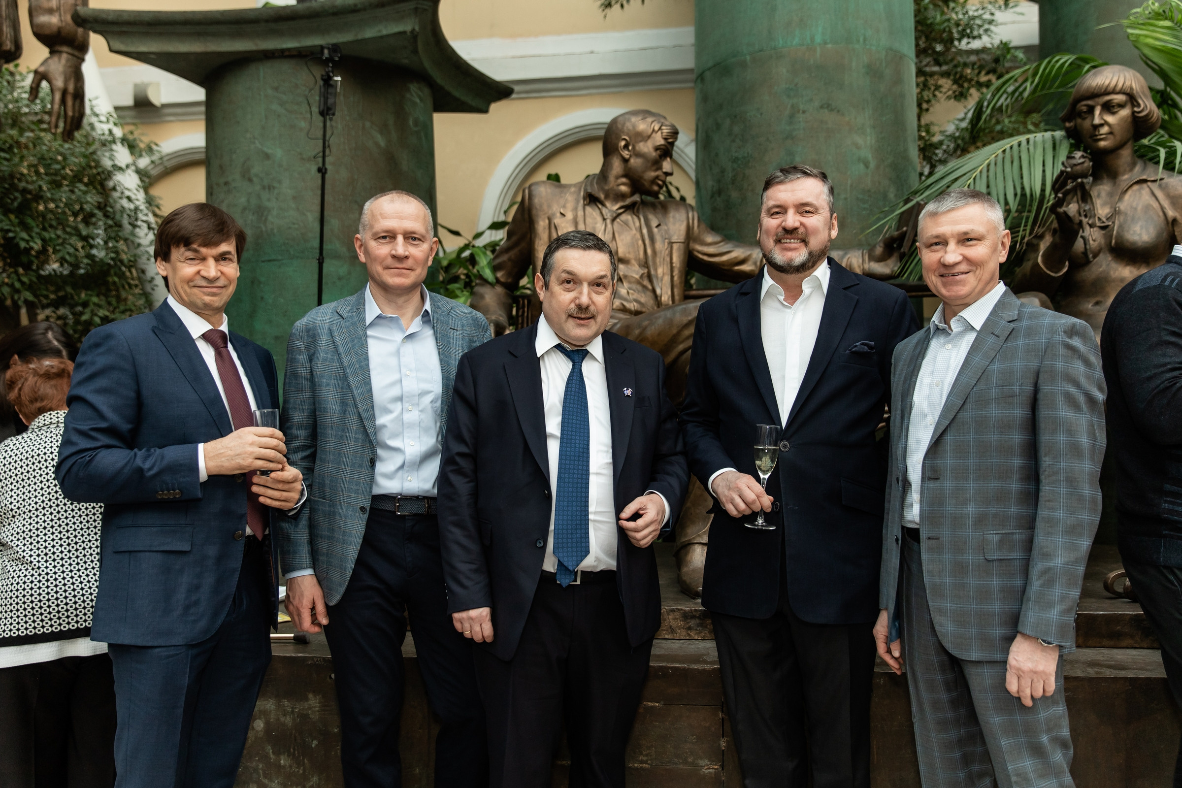 Юбилей 50 лет (Галерея искусств Зураба Церетели). Татьяна Чернышова свадебный фотограф Москва