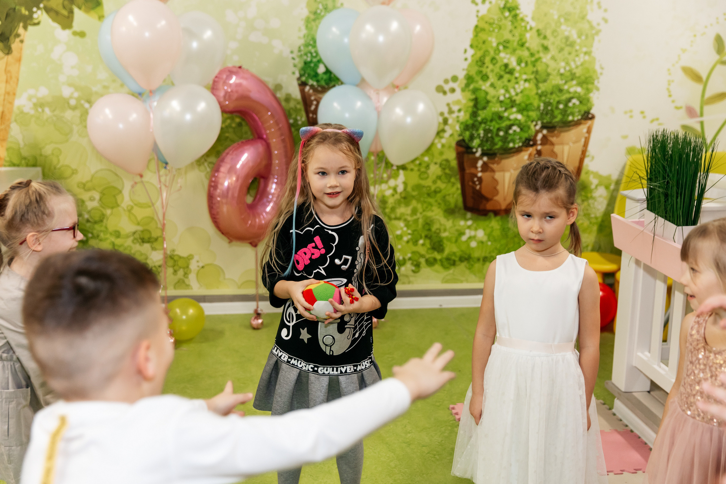 Ульяне 5 лет (детское кафе). Татьяна Чернышова свадебный фотограф Москва