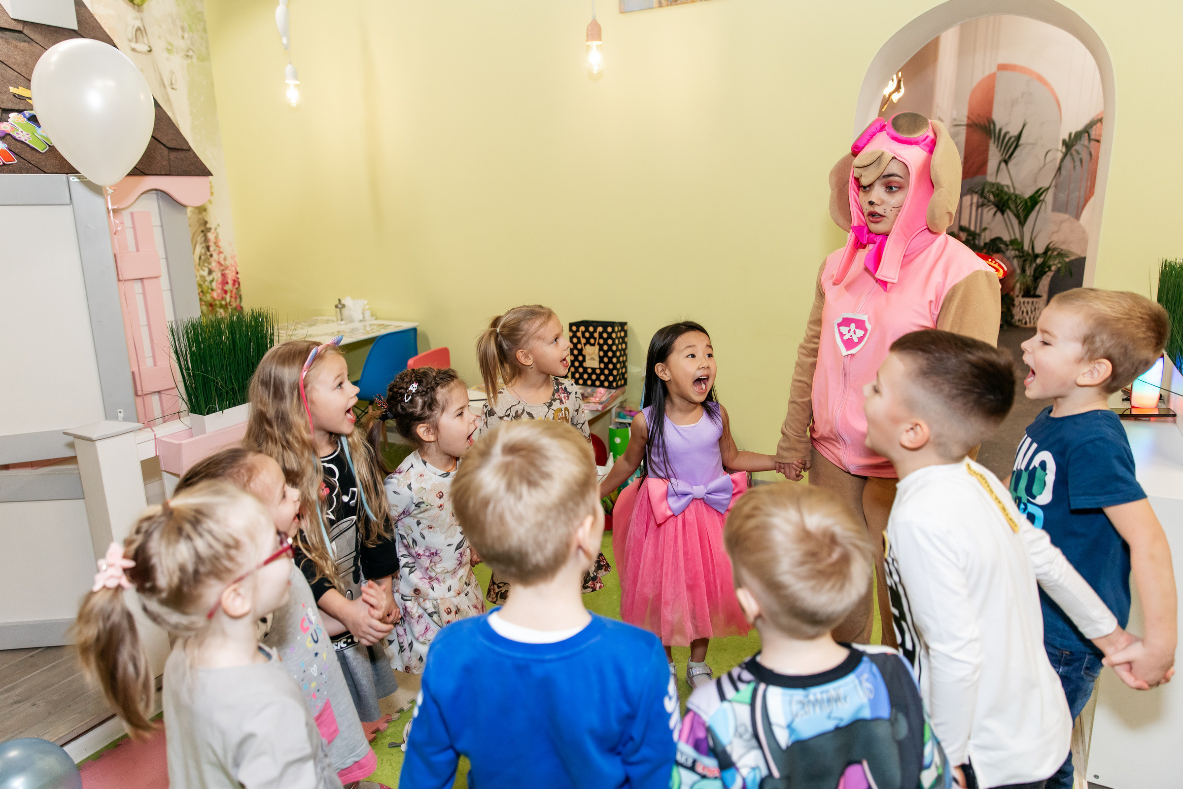 Ульяне 5 лет (детское кафе). Татьяна Чернышова свадебный фотограф Москва