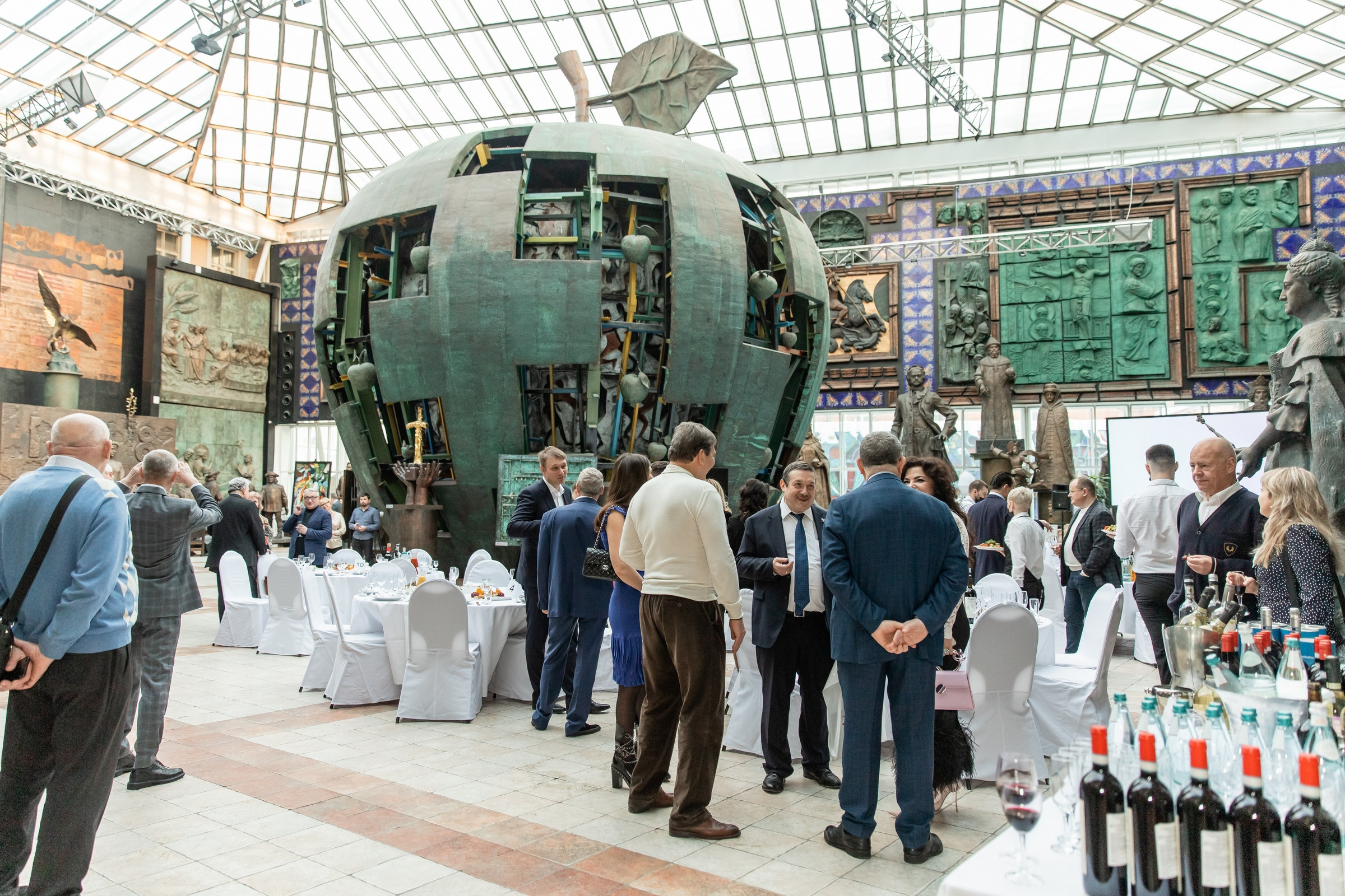 Юбилей 50 лет (Галерея искусств Зураба Церетели). Татьяна Чернышова свадебный фотограф Москва