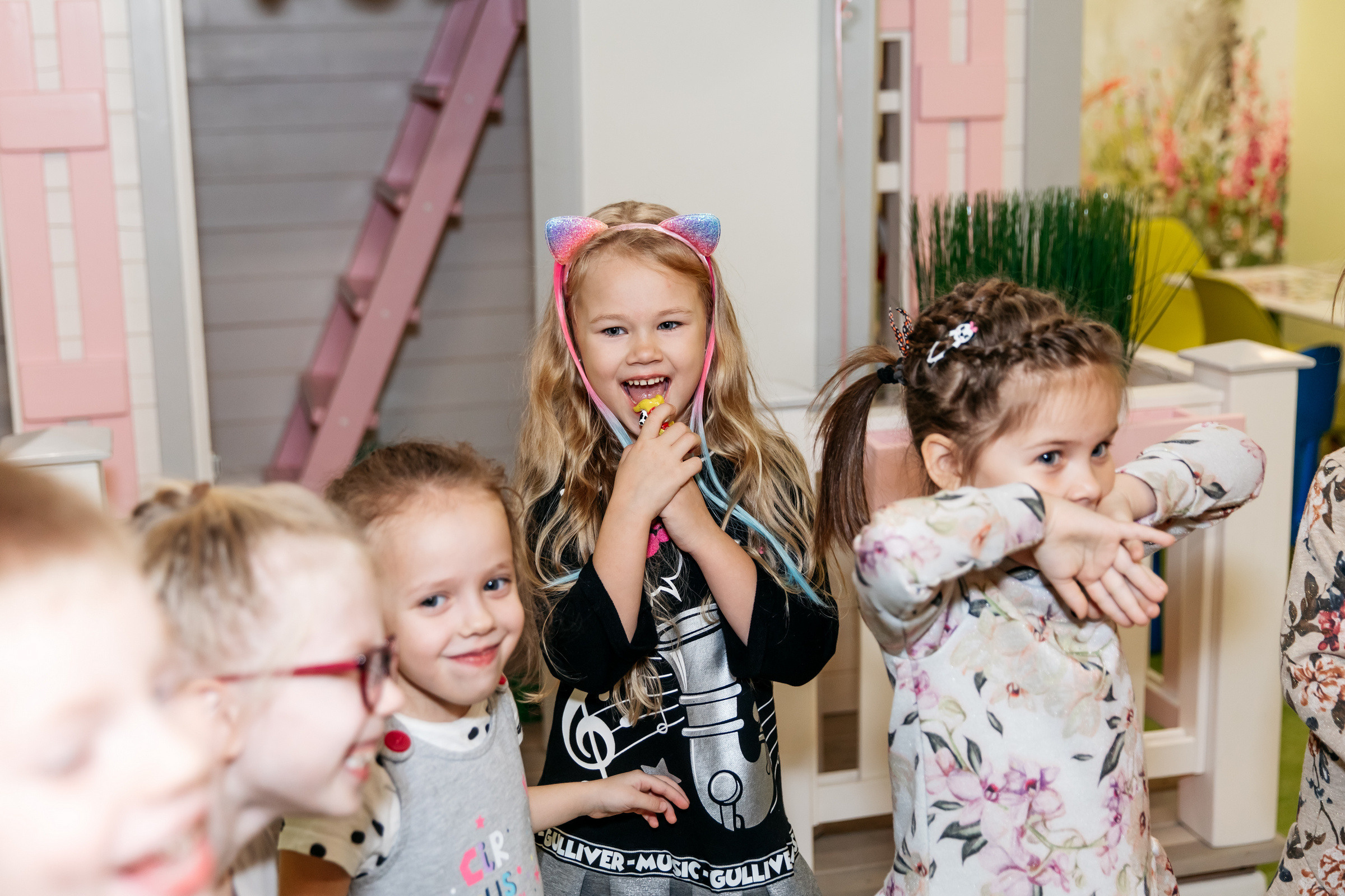 Ульяне 5 лет (детское кафе). Татьяна Чернышова свадебный фотограф Москва