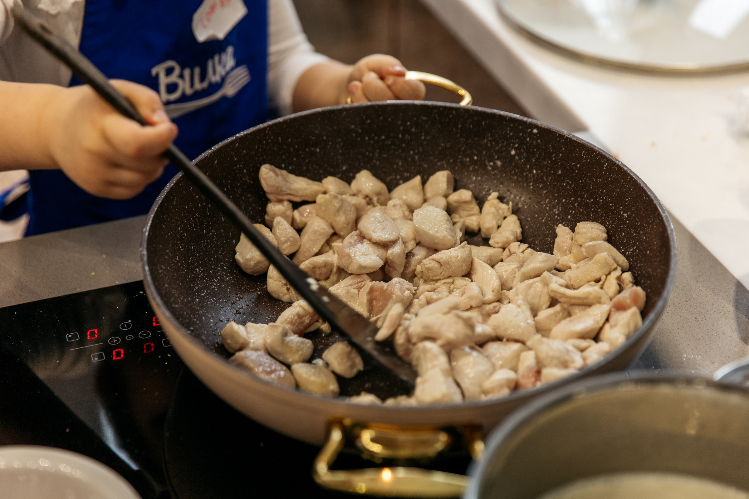 Софье 5 лет (Кулинарная студия). Татьяна Чернышова свадебный фотограф Москва