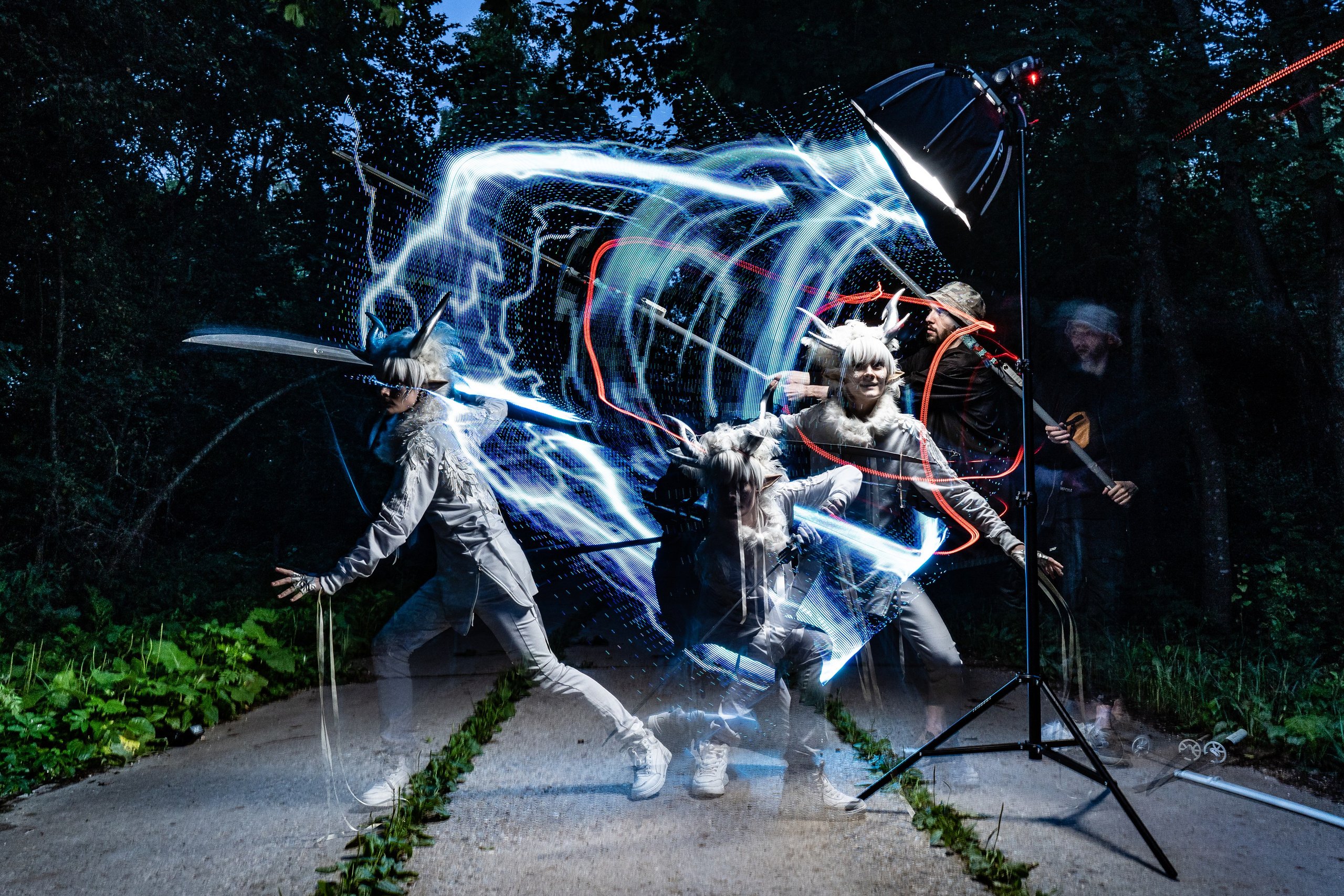 Творческая съемка с печатью светом. Фотограф в Москве Максим Быков