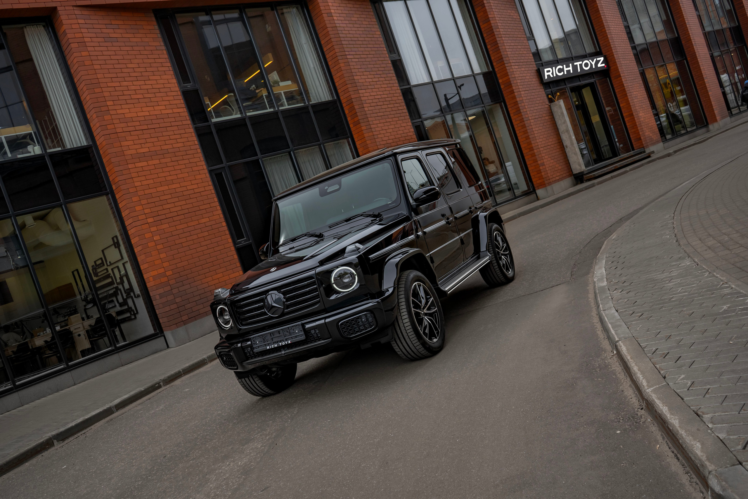 Mercedes-Benz G63