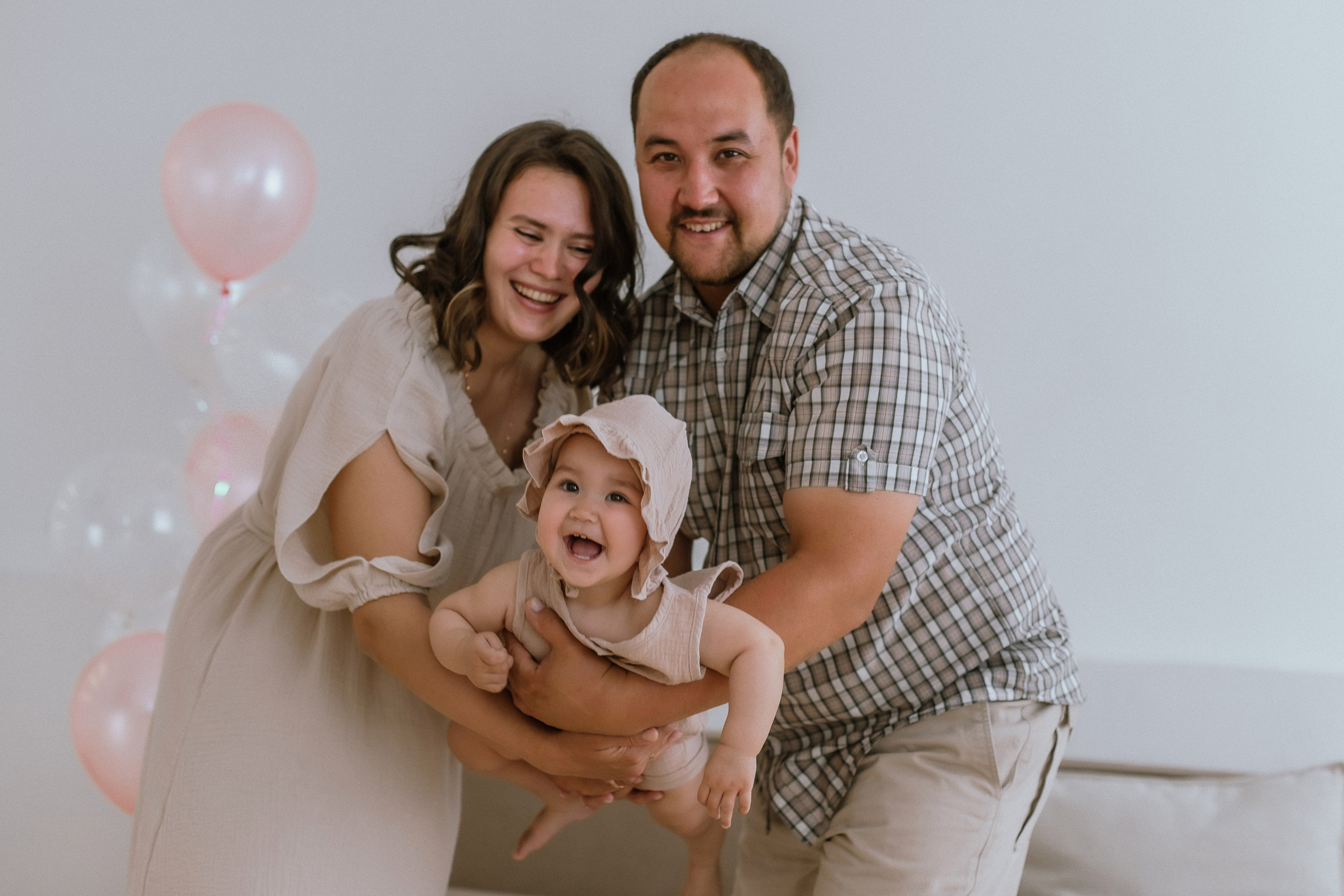 Первый день Рождения доченьки. Фотограф Екатеринубрг/Верхняя Пышма