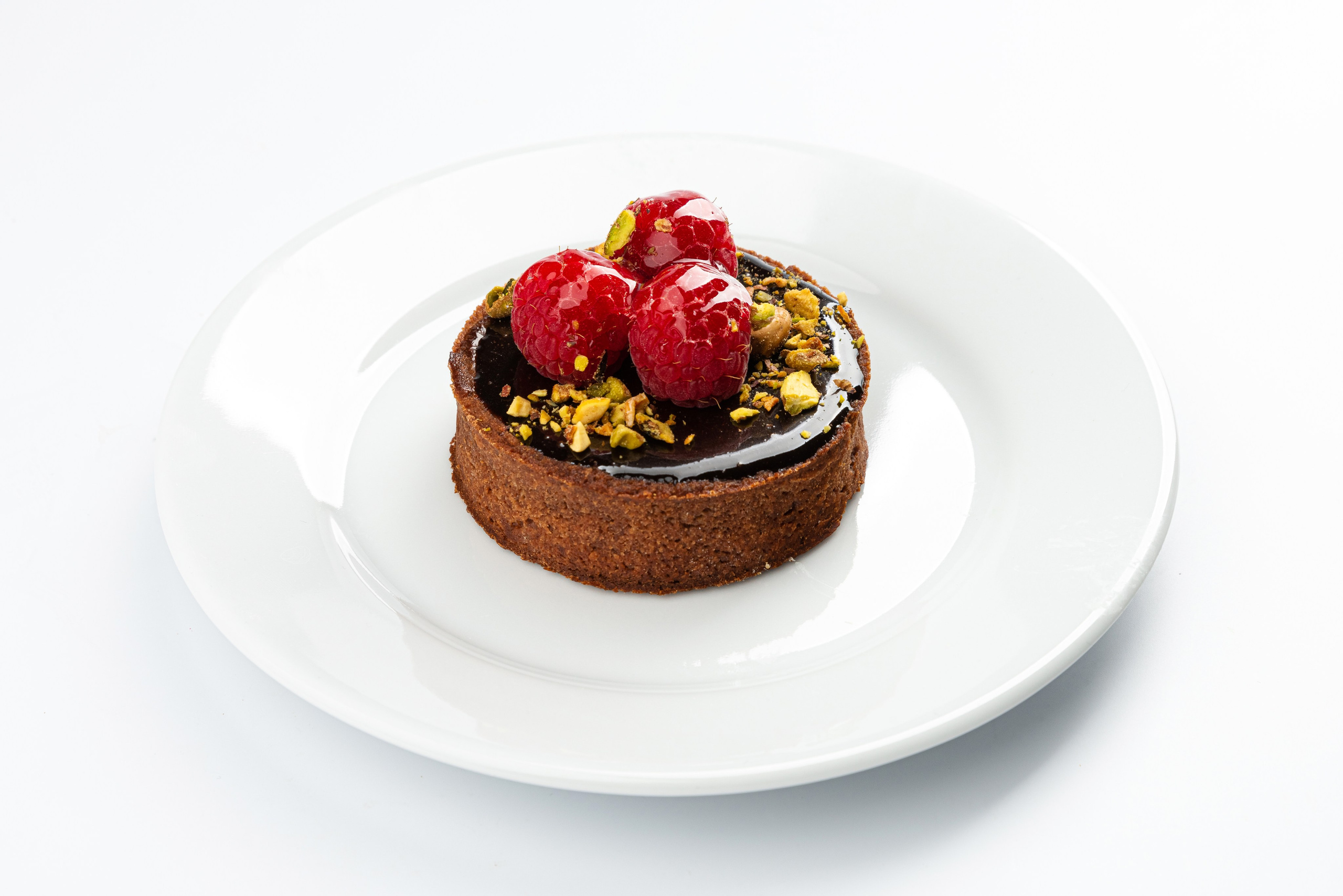 На белом фоне. Предметный и Фуд фотограф в Москве и Красногорске