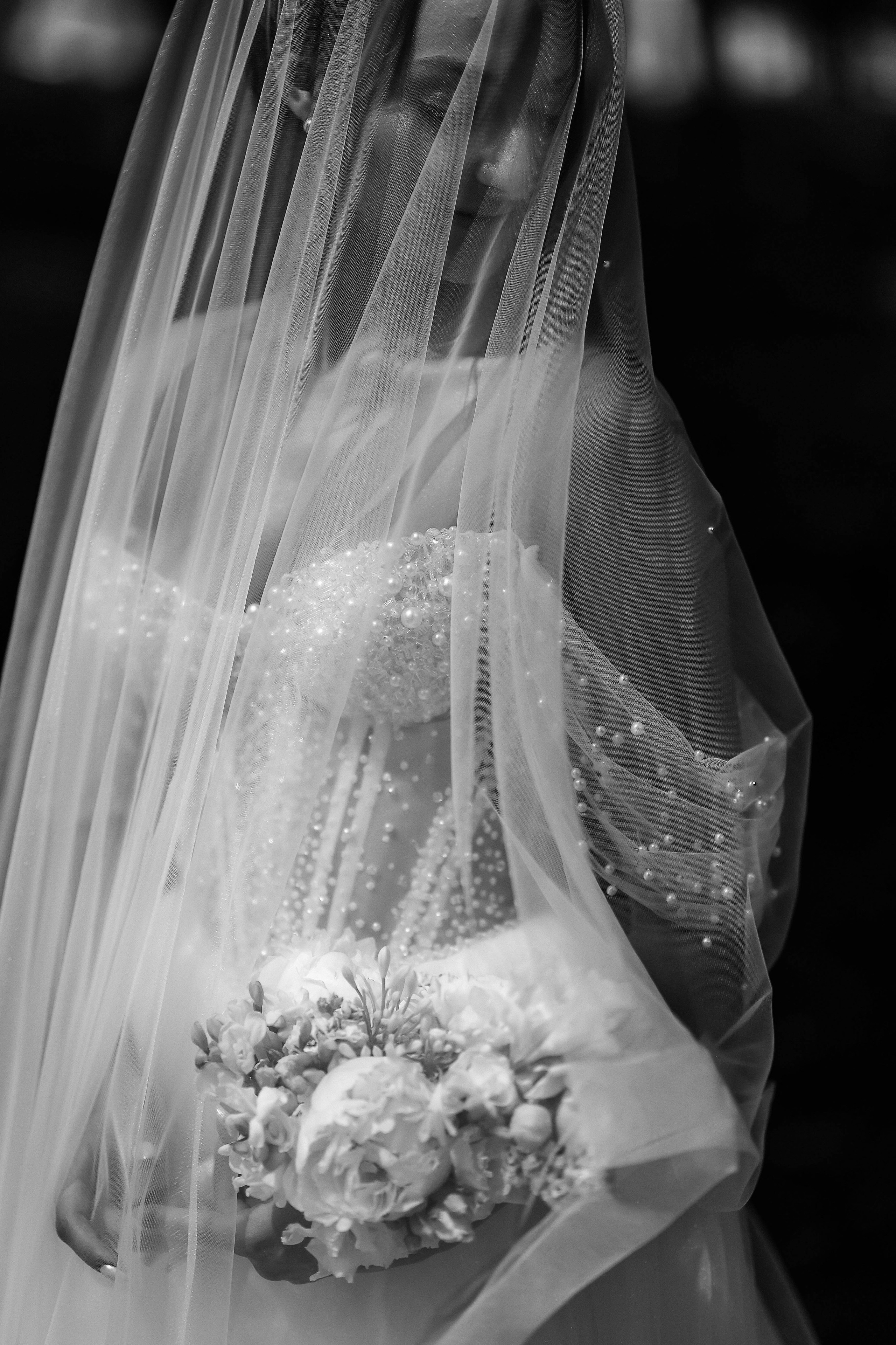 Очень красивые свадебные детали. фата невесты, буке невесты