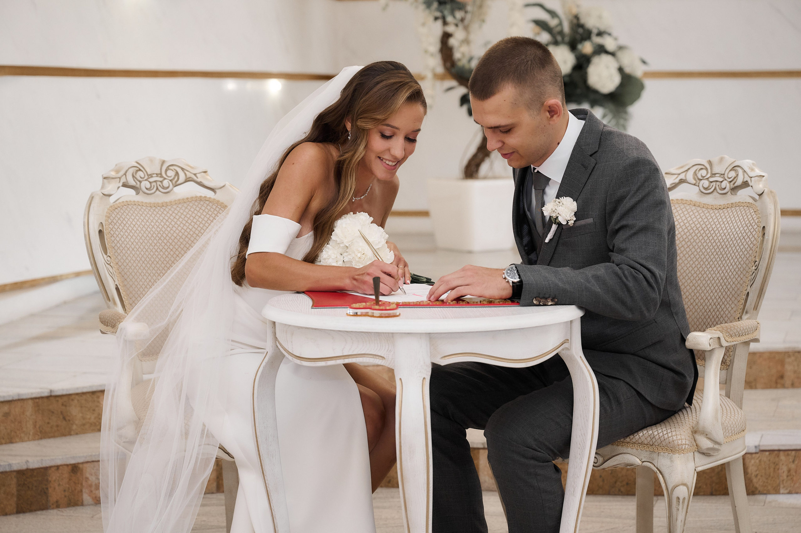 Свадебная фотосессия в Платоновском парке Тула. Свадебный фотограф в Туле Никита Беляев