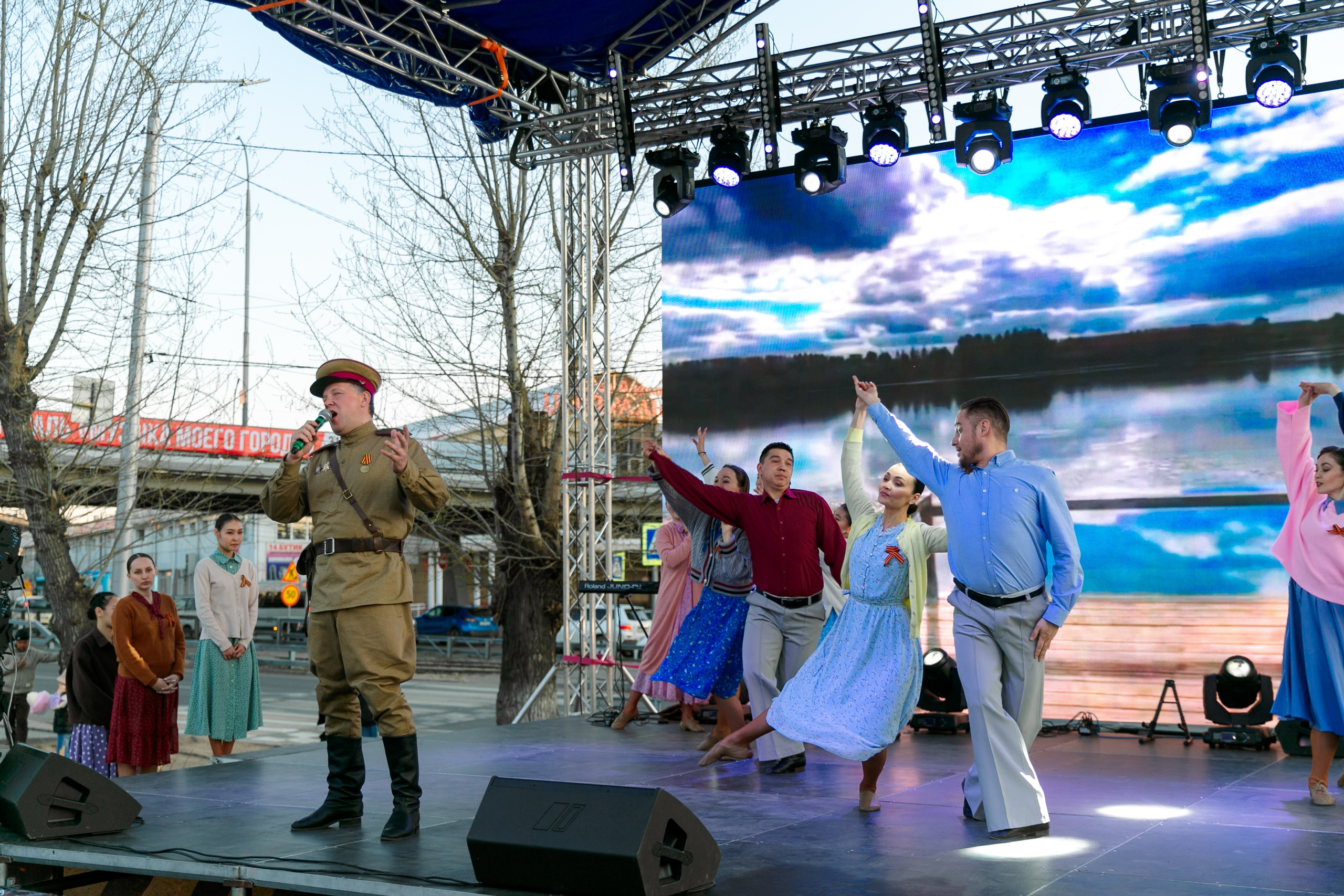 Концерт приуроченный к празднованию 80 лет победл. Свадебный и семейный фотограф в Улан-Удэ