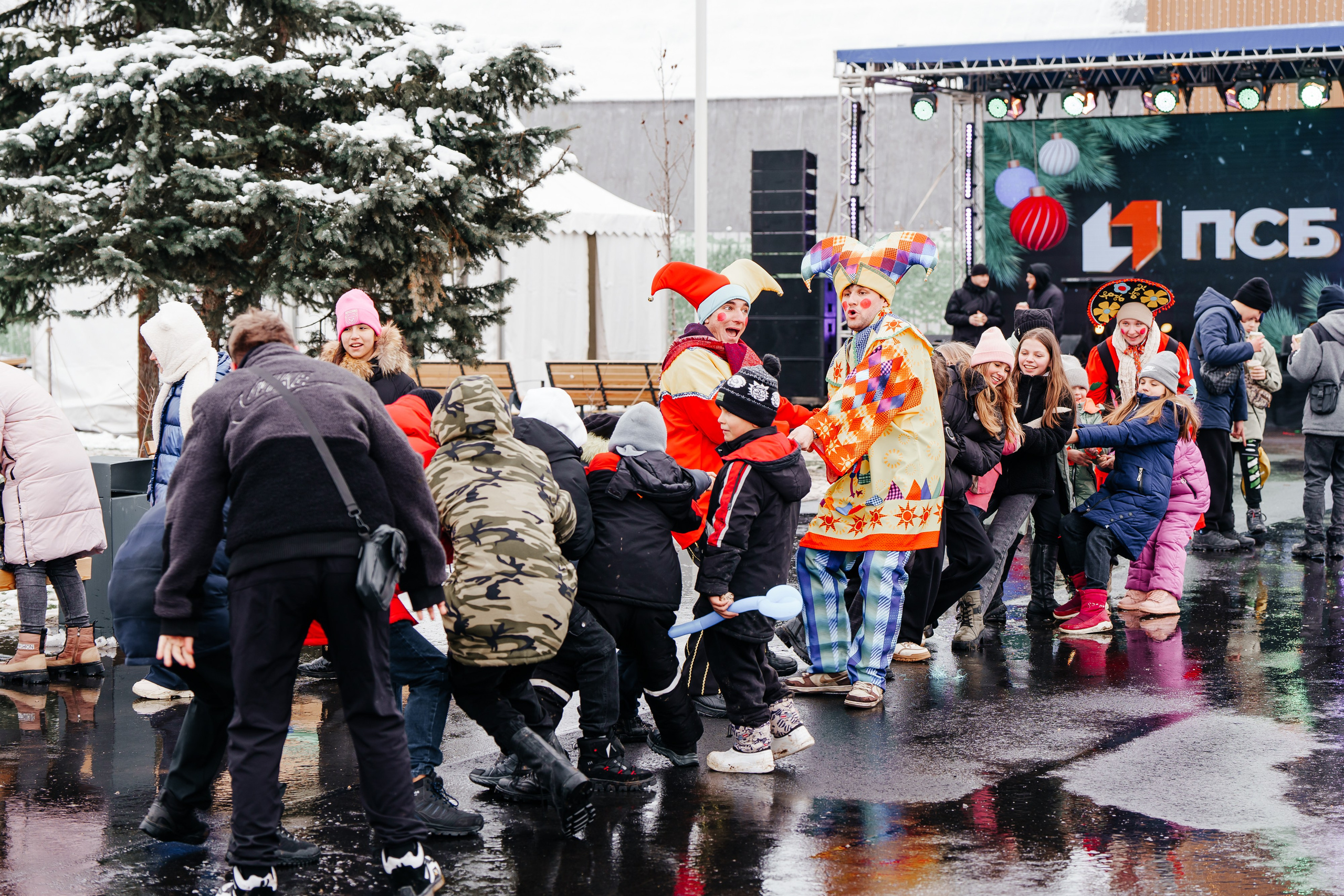 Открытие парка в Луганске. Студия событий ДЕЙЗИ. Организация мероприятий. Свадебное агентство в Ростове-на-Дону. Свадебный организатор. Организация свадьбы под ключ
