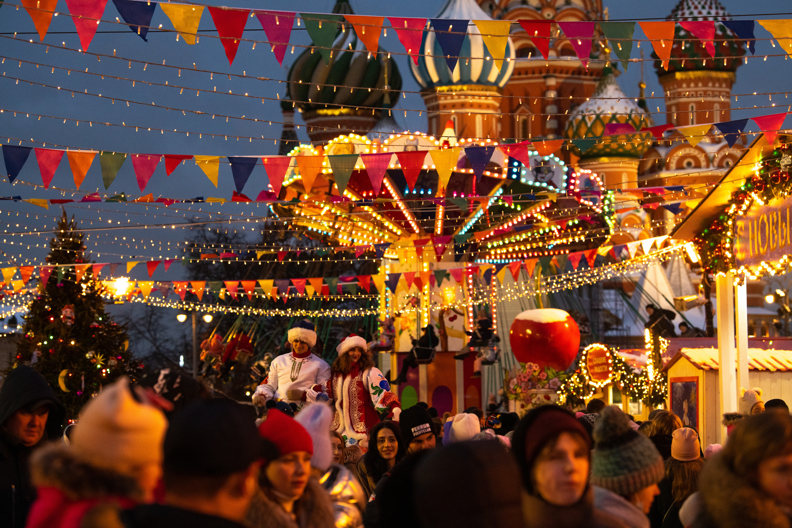 ГУМ каток 2022. Создание обучающих видеороликов Puponin Production