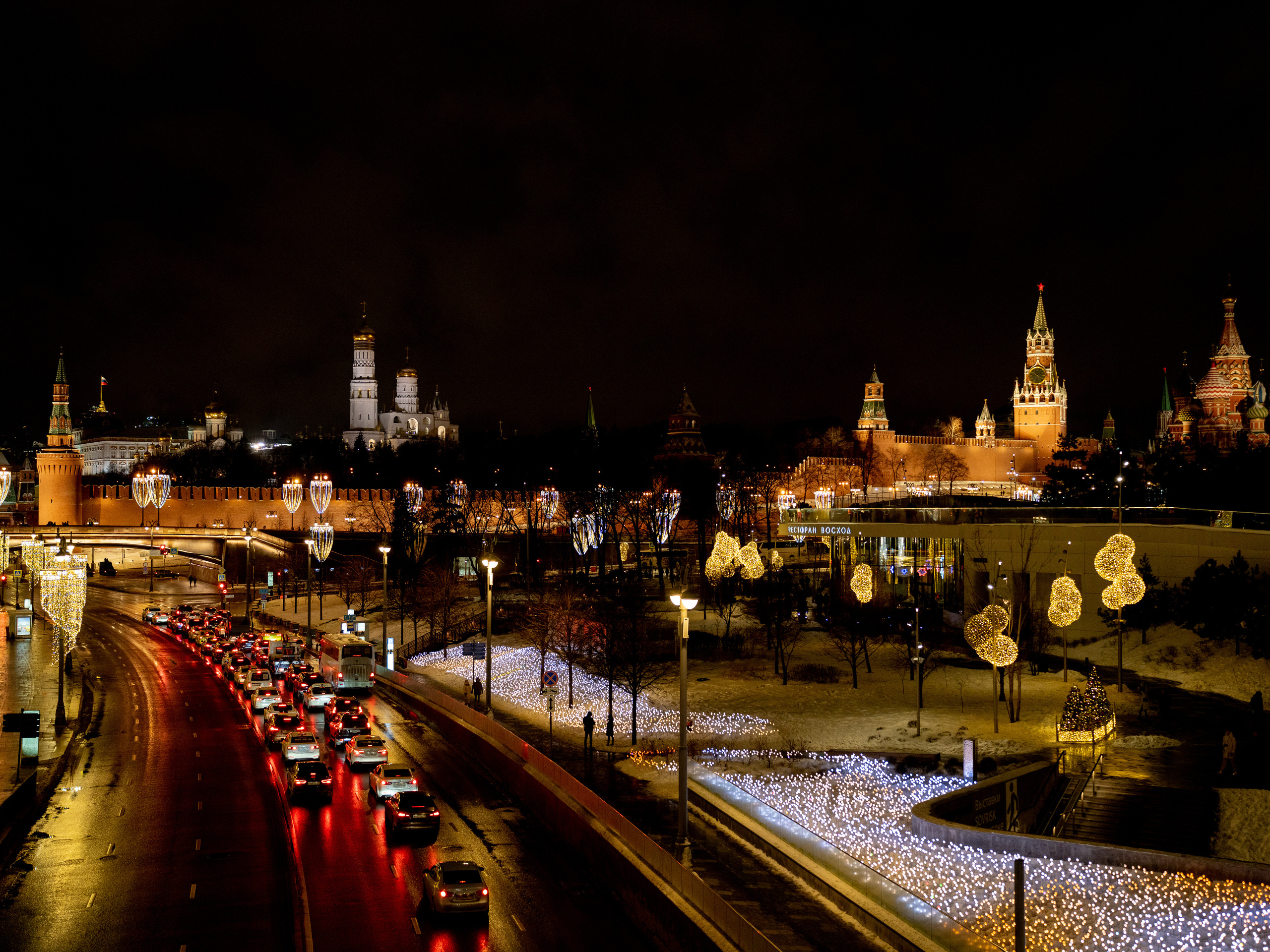 ГУМ каток 2022. Создание обучающих видеороликов Puponin Production