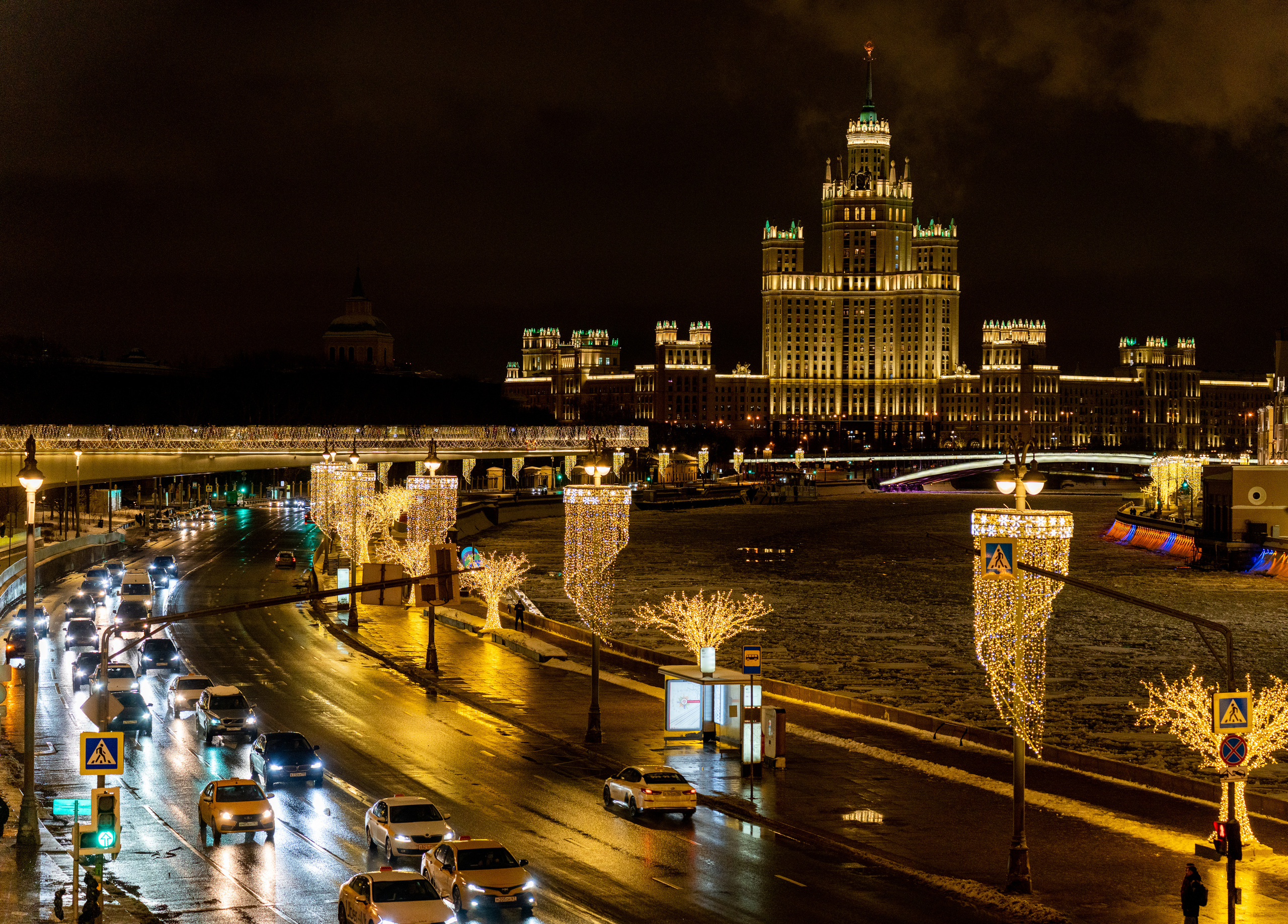 ГУМ каток 2022. Создание обучающих видеороликов Puponin Production