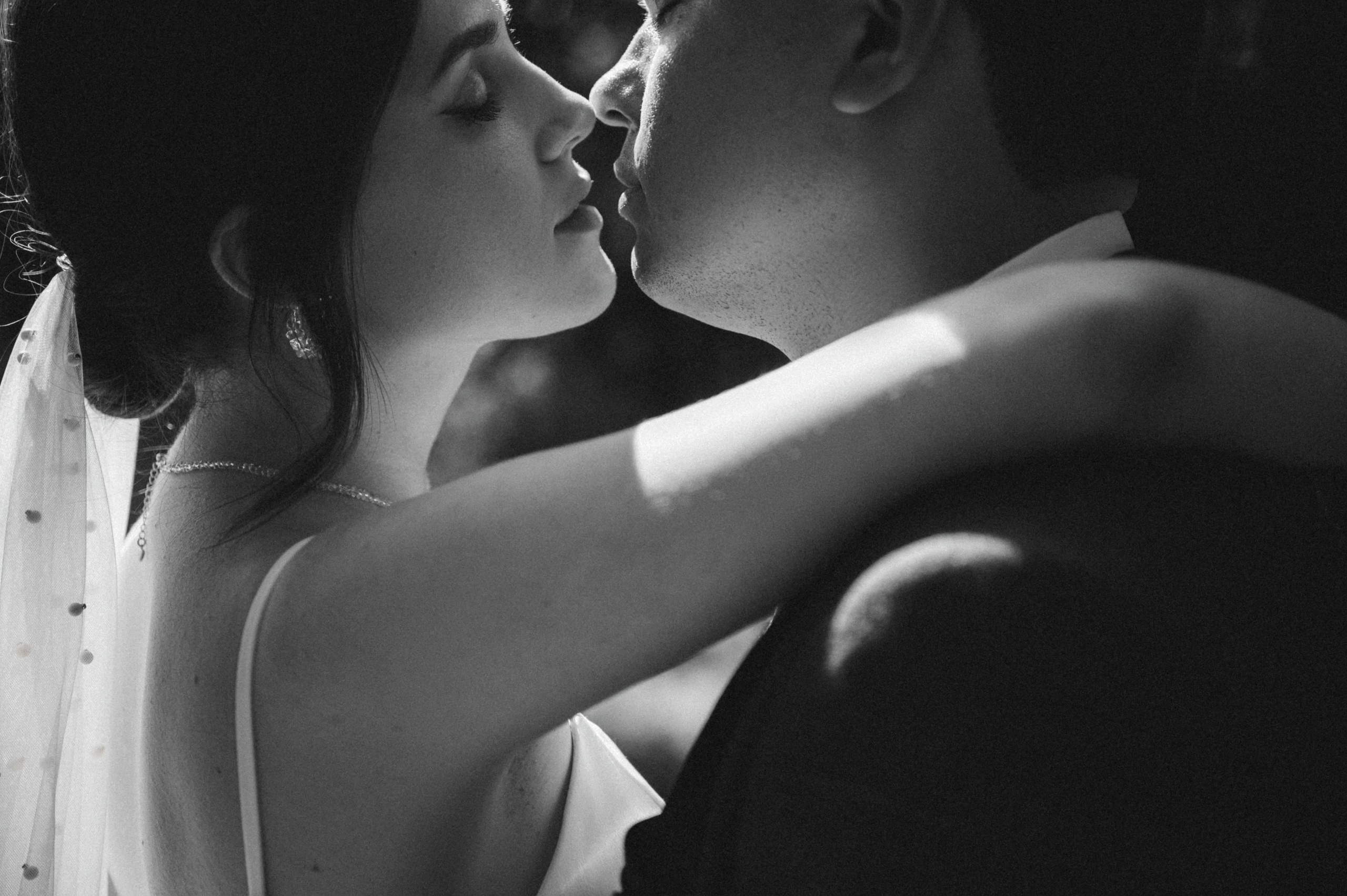 Вот и ЦДК Щелково открыли для свадебной регистрации, а прогулялись мы в Усадьбе Гребнево. Свадебный и семейный фотограф Виктория Носачёва. Щелково, Москва и МО