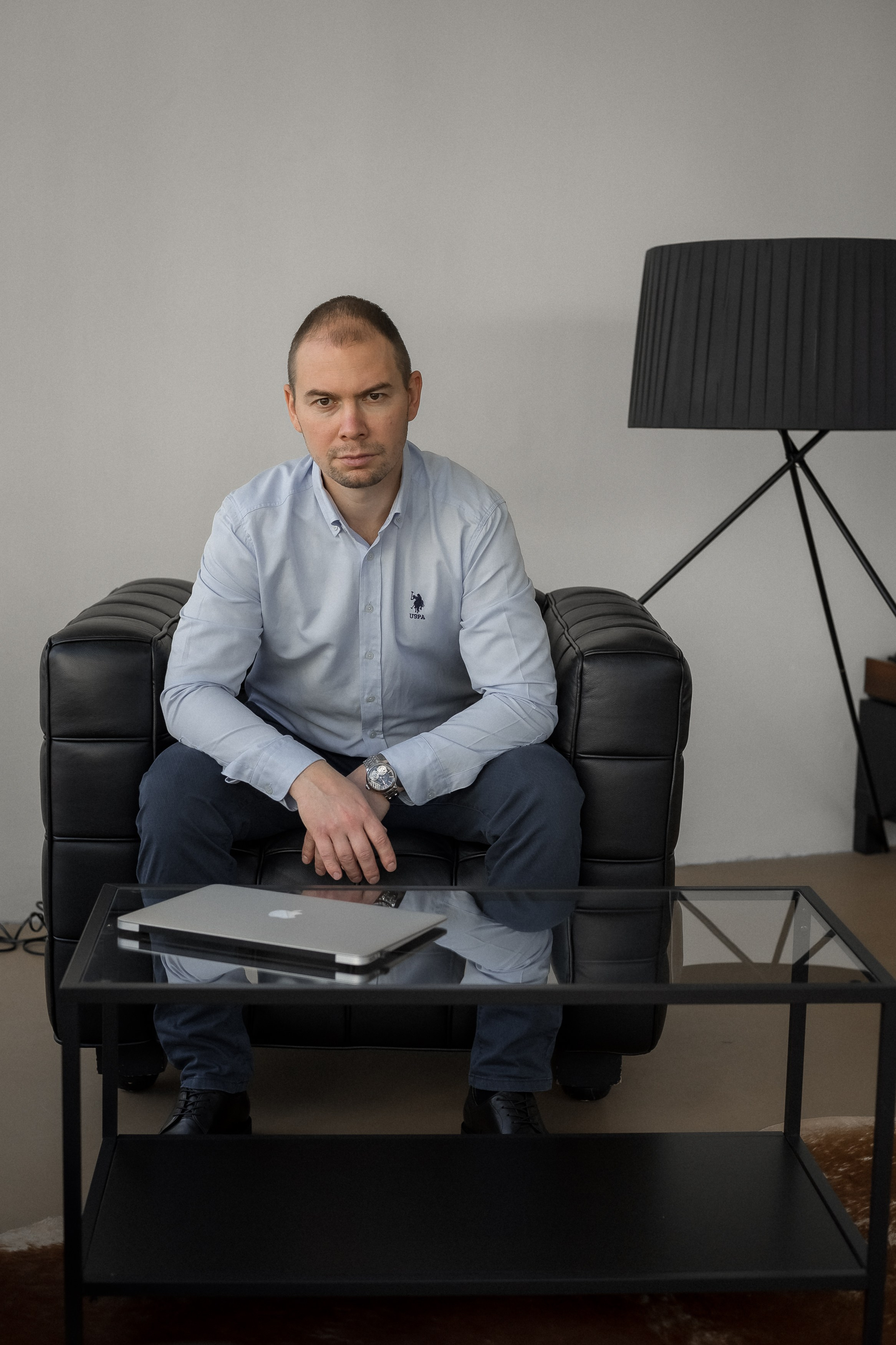 Бизнес портрет для руководителя. КОНТЕНТ |БРЕНД фотограф Санкт-Петербург — Жанна Олтаржевская