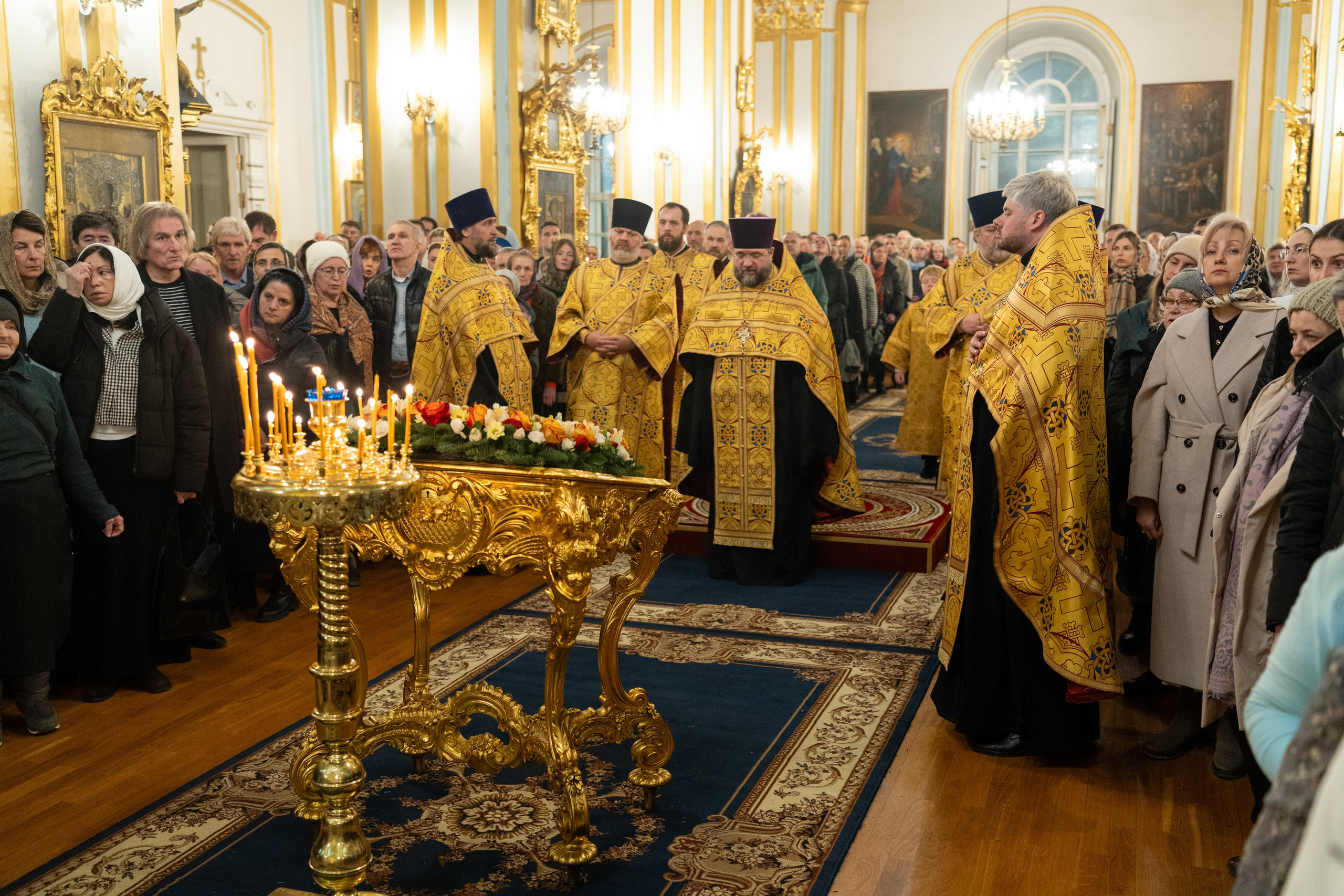 Праздничное бдение. НИКОЛО-БОГОЯВЛЕНСКИЙ МОРСКОЙ СОБОР