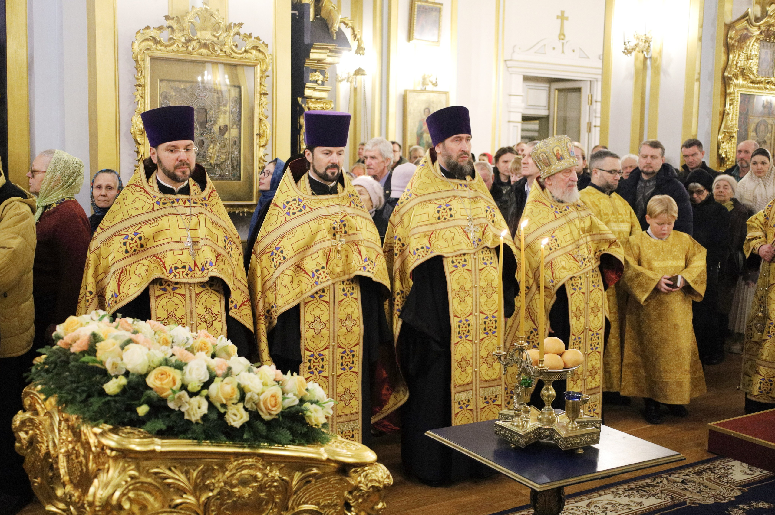 СЛУЖЕНИЕ В КАНУН ДНЯ ПАМЯТИ СВЯТИТЕЛЯ НИКОЛАЯ ЧУДОТВОРЦА. НИКОЛО-БОГОЯВЛЕНСКИЙ МОРСКОЙ СОБОР