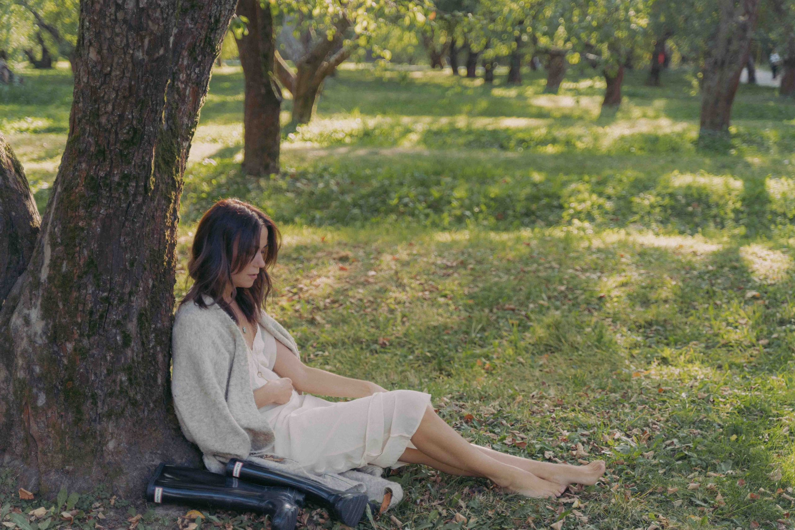 Яблоневый сад и гамак. Фотограф и видеограф в Москве и Абу Даби Мария Кулагина