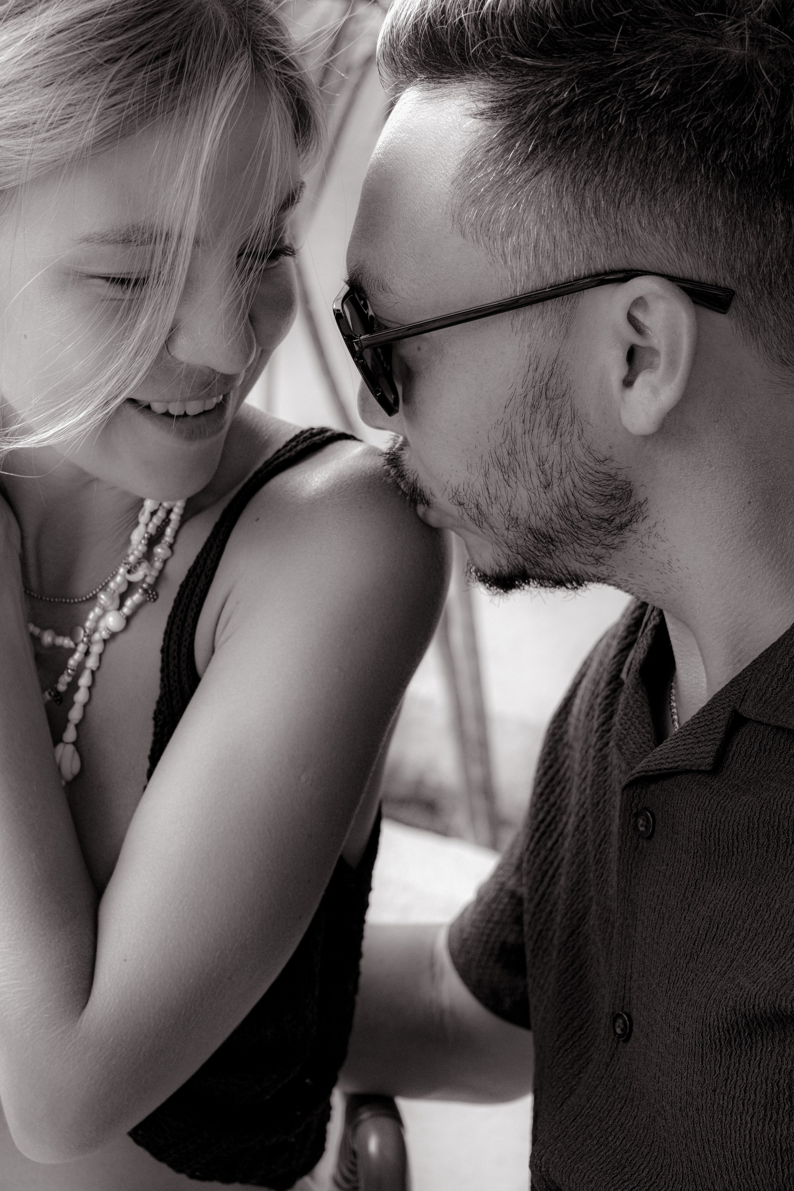 Rasilya and Ildar. An hour before sunset. Portrait photographer Nha Trang | Julia Meshanina