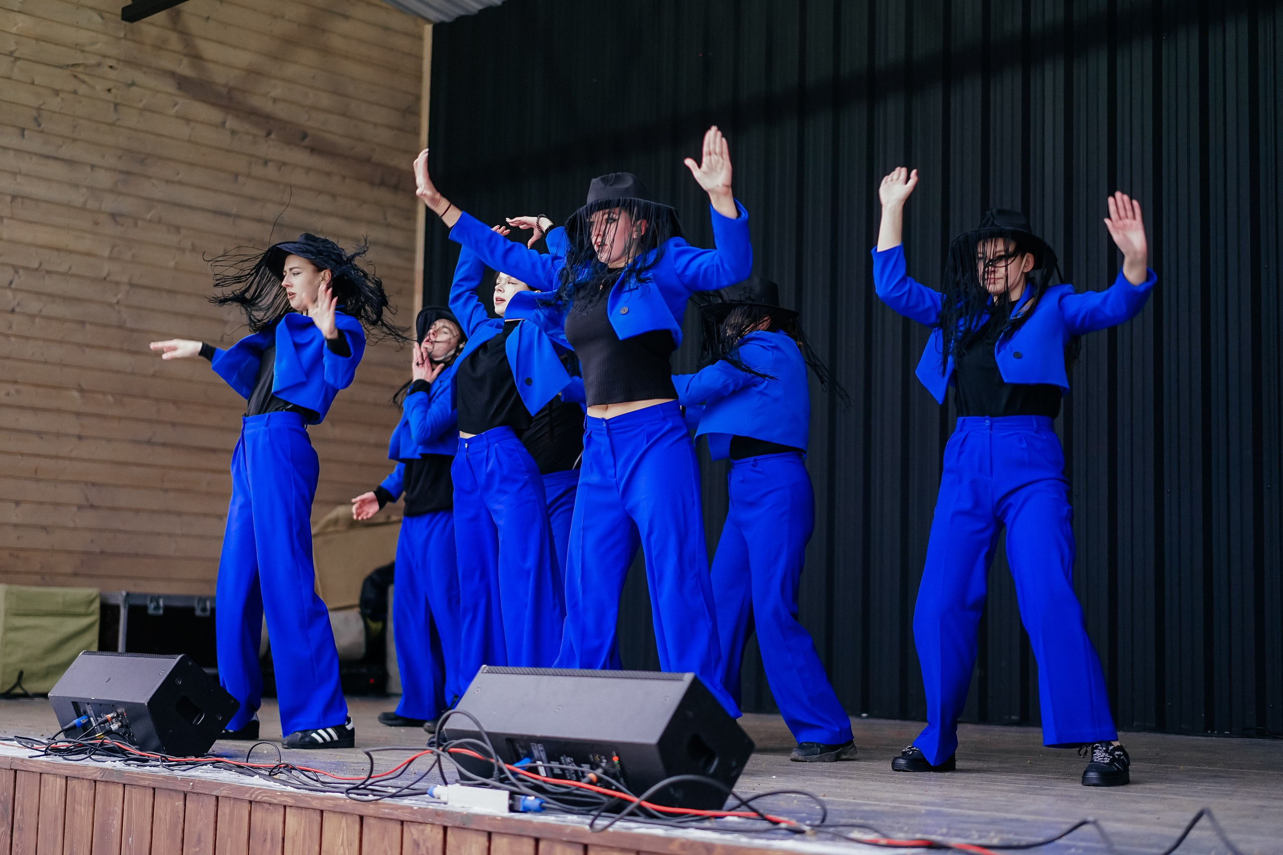 «Предновогодний переполох» Лопатинский сад, 14.12.2024. Фотограф и видеограф Смоленск | Студия Цезарь
