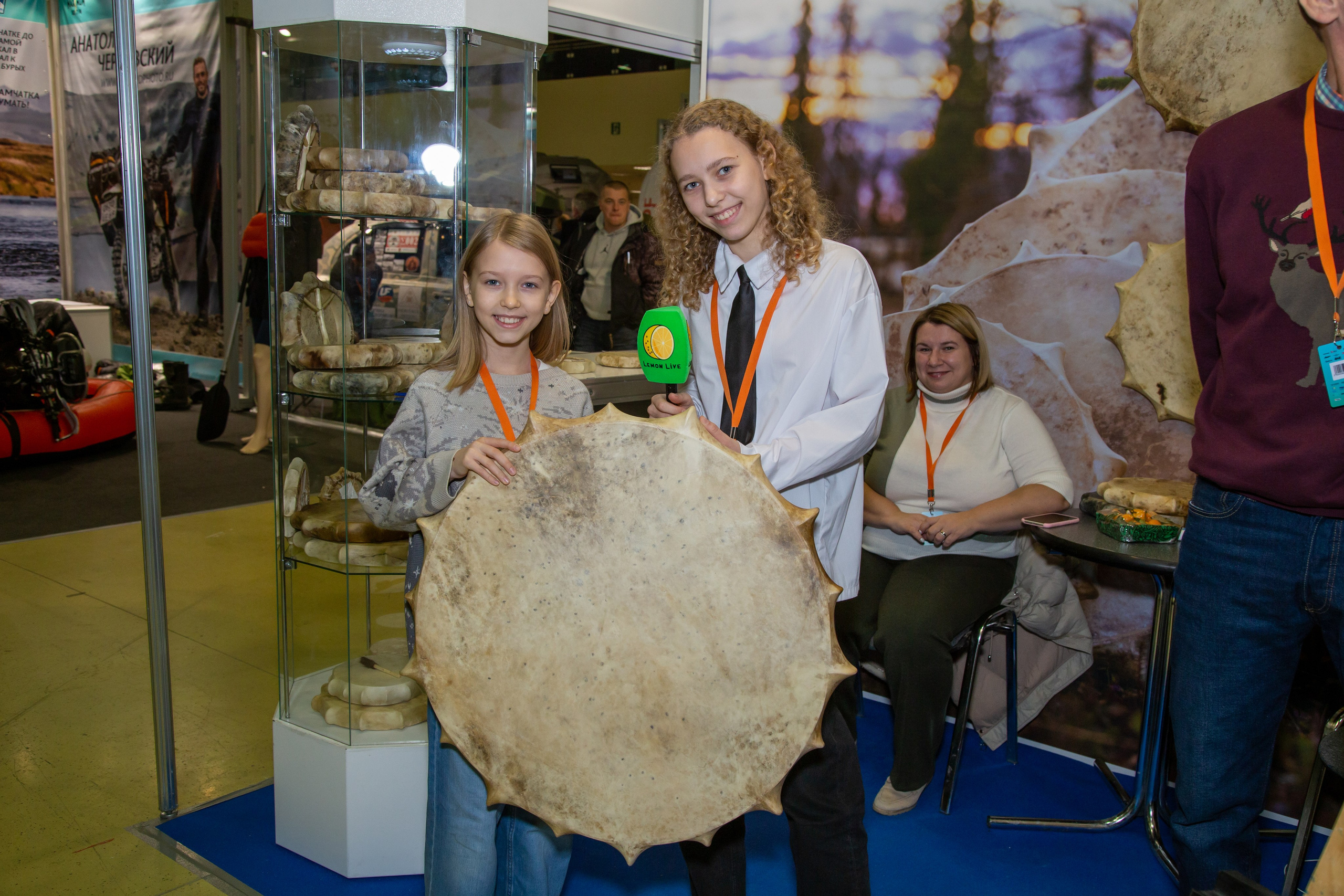 Фотопрогулка по выставке Поехали 2022. «Студия DRONAVT`s» — видеосъёмка и фотография г. Москва