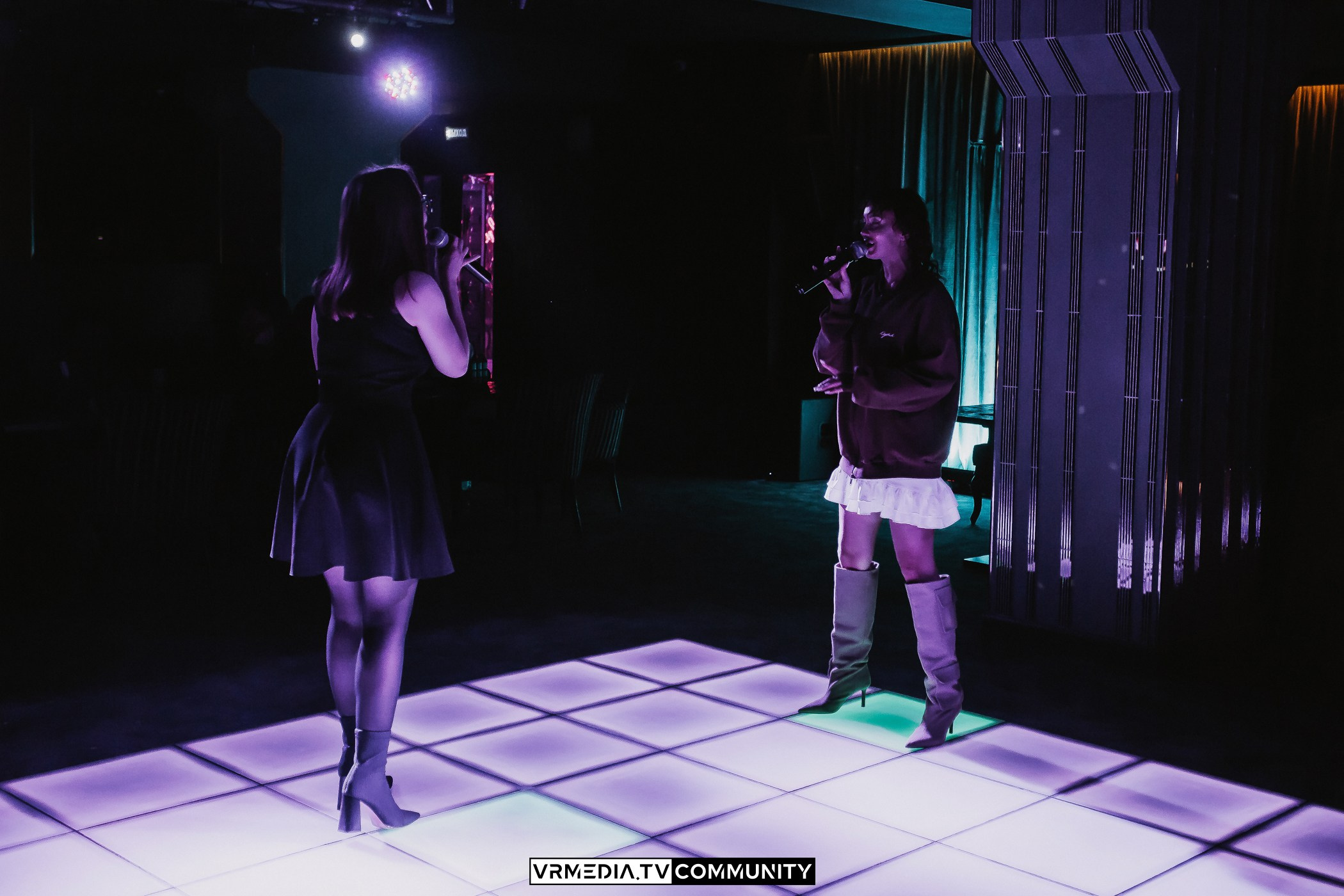 Открытие нового сезона в караоке-баре «Volna»