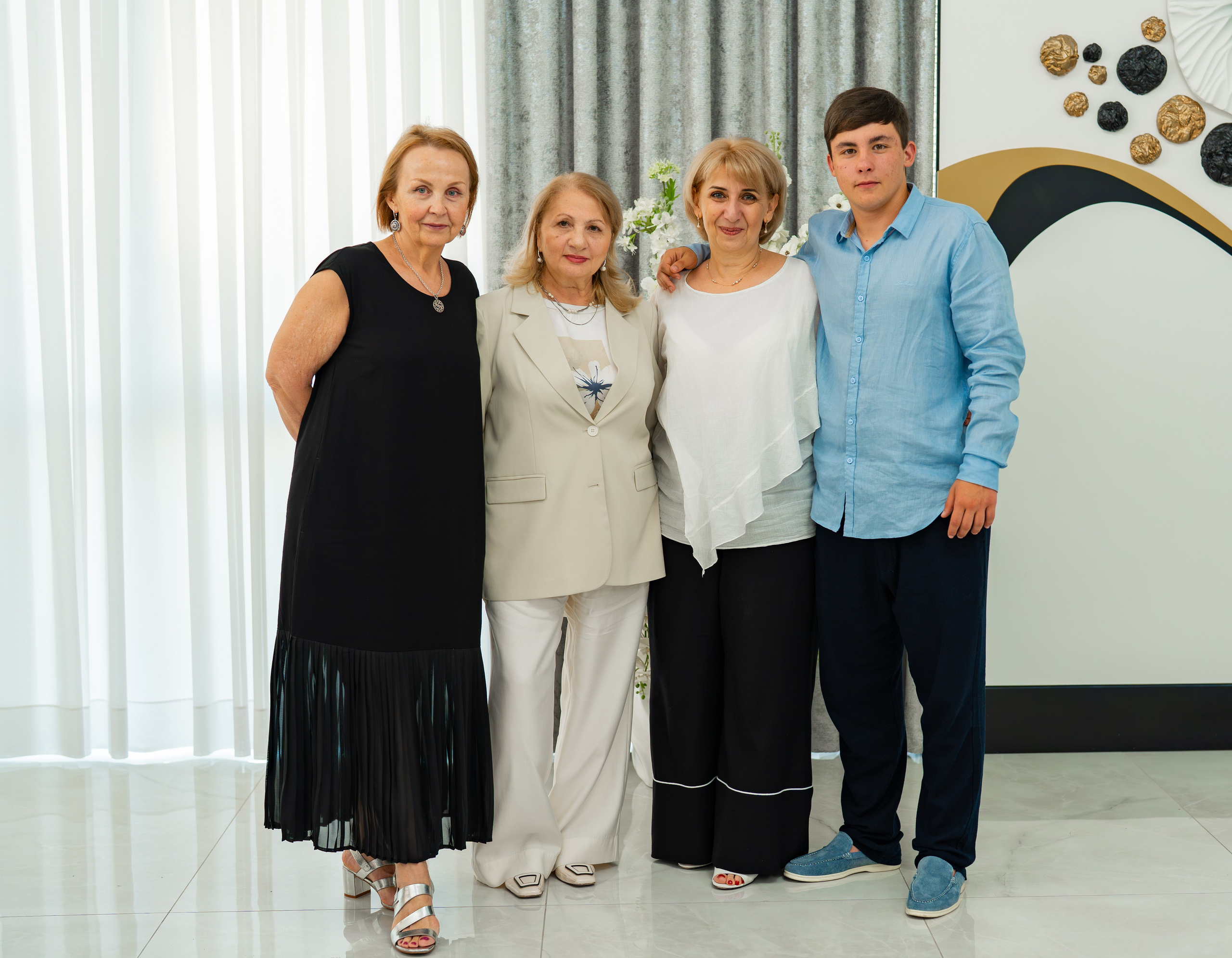 Школьный бал. Фотограф видеограф Геннадий Янбаев в Сочи, Краснодаре