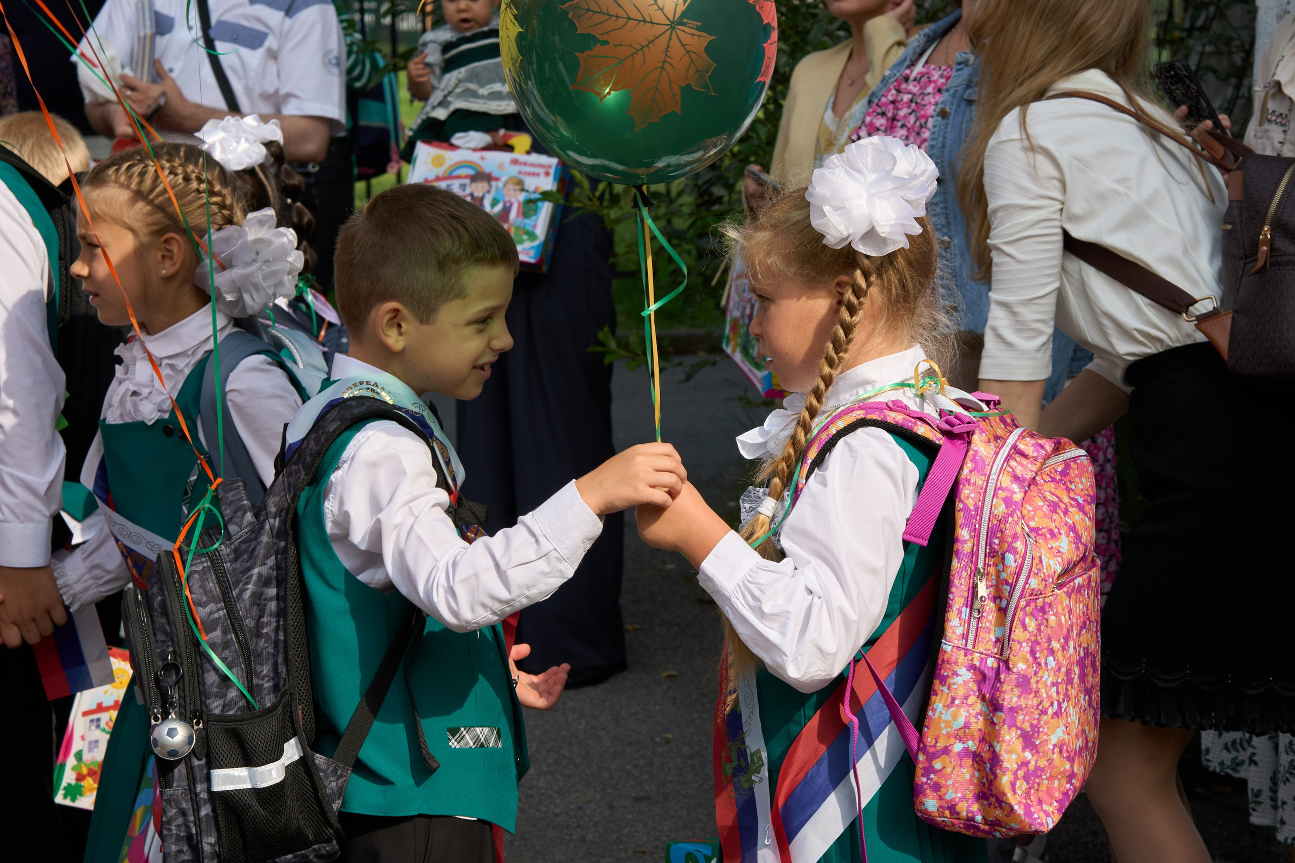 Школьная линейка. 1«Б». Фотограф в Санкт-Петербурге Настя Атом