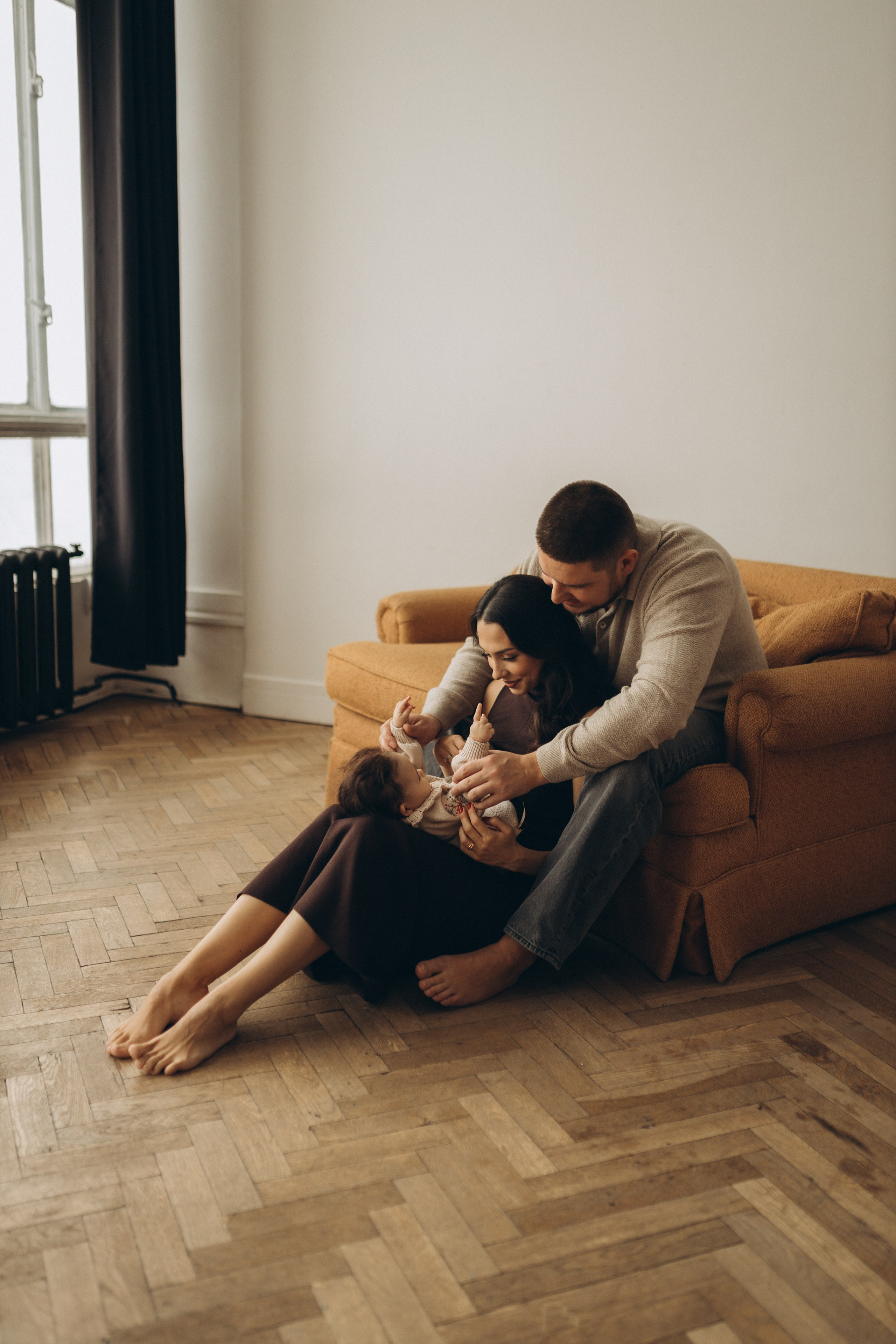 Арина с мамой и папой. Семейный фотограф Мария Маркова Москва и Одинцово