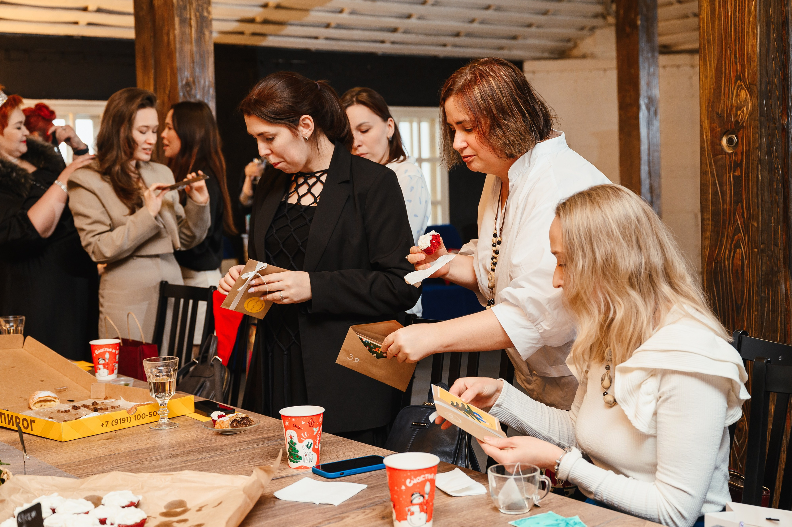 Новый год в клубе «Читалка». Свадебный и просто хороший фотограф в Челябинске